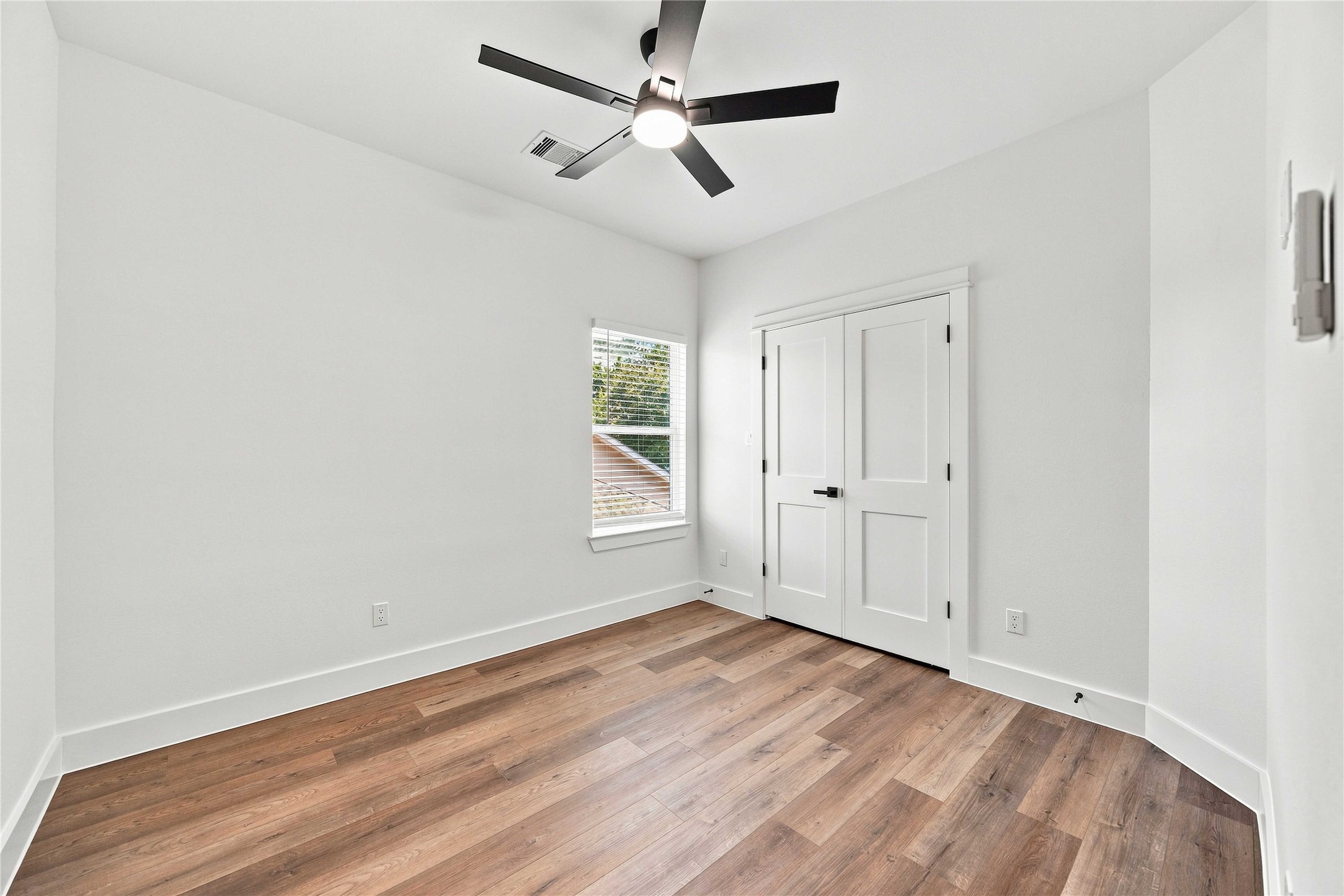 5416 Sonora Street A-b Property Photo 18