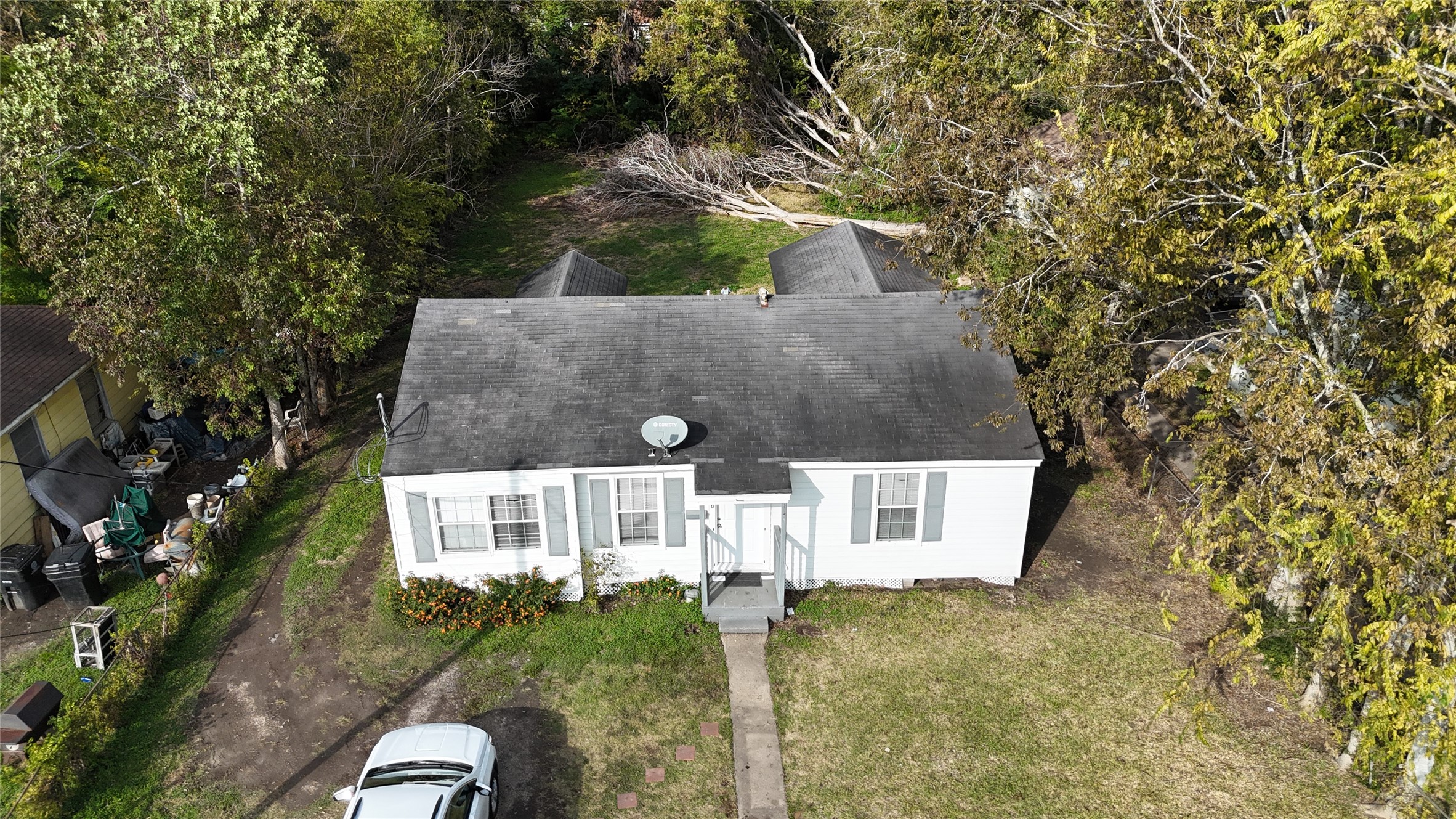 5237 Carmen Street Property Photo 1