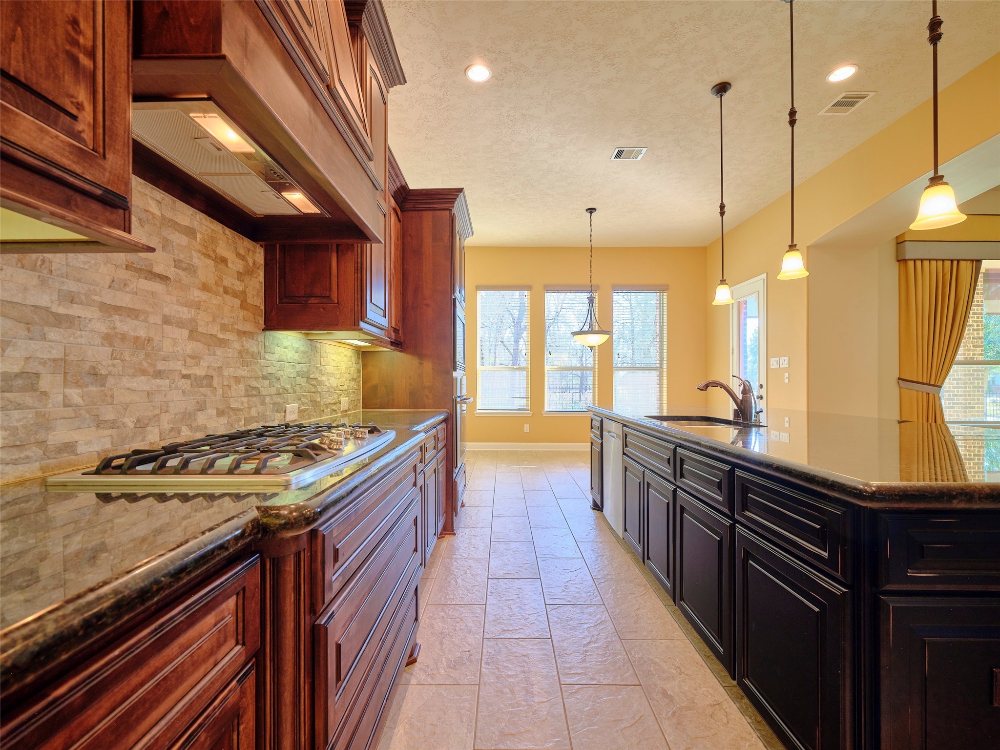 21315 Whistle Wood Drive Property Photo 16