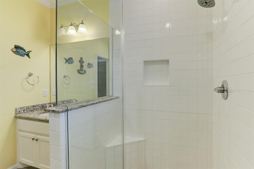 934 S Cove Property Photo 19