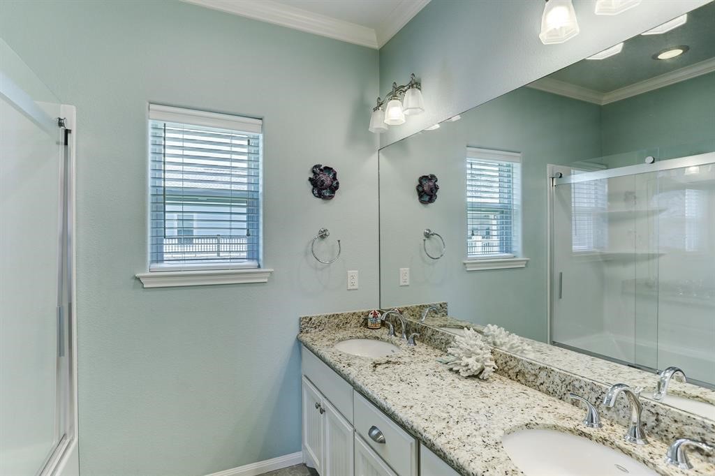 934 S Cove Property Photo 22