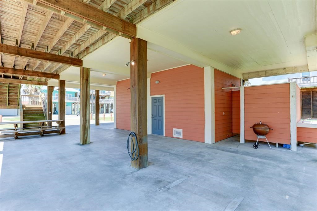 934 S Cove Property Photo 30