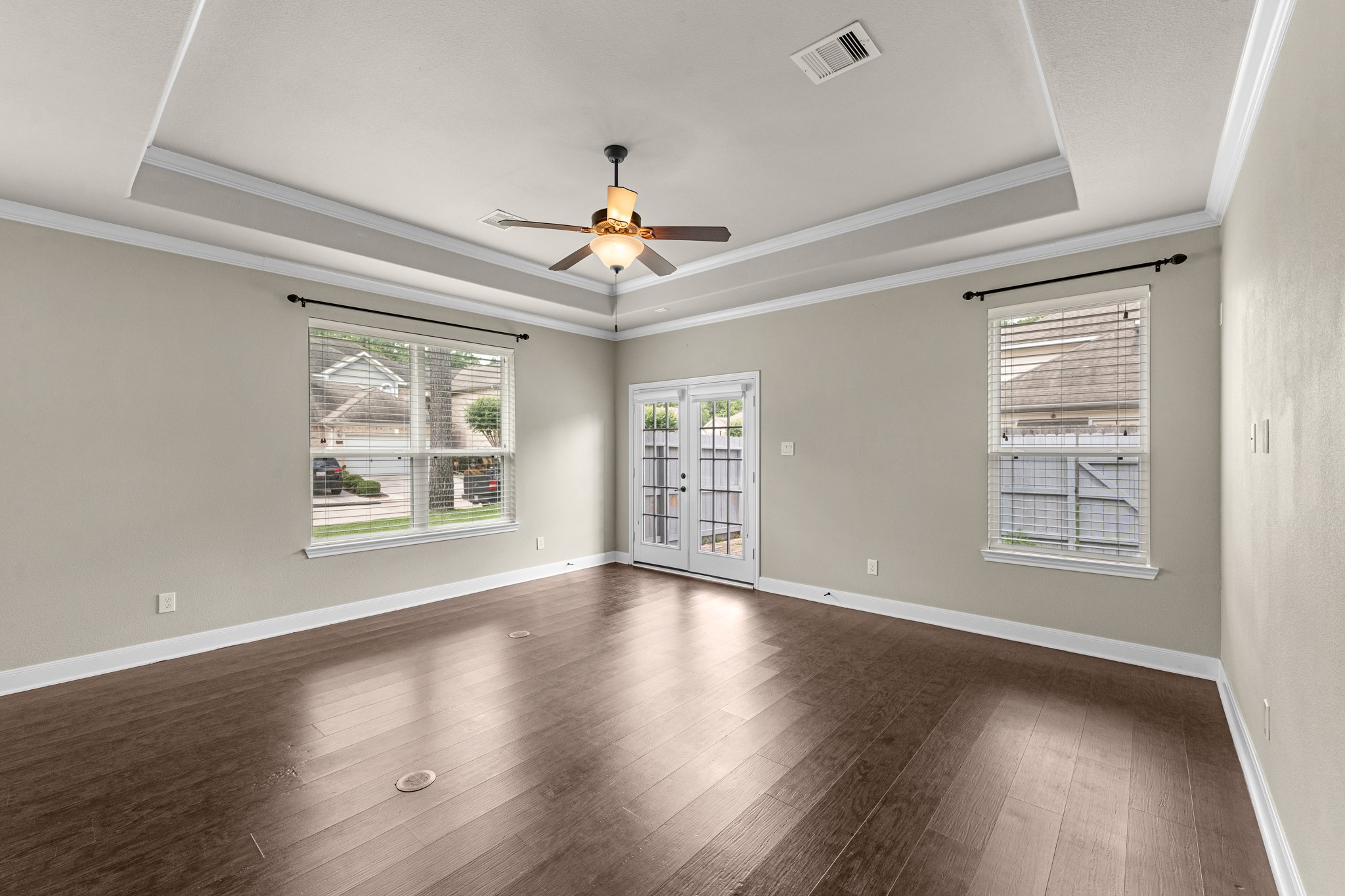 2034 Que Manor Drive Property Photo 12