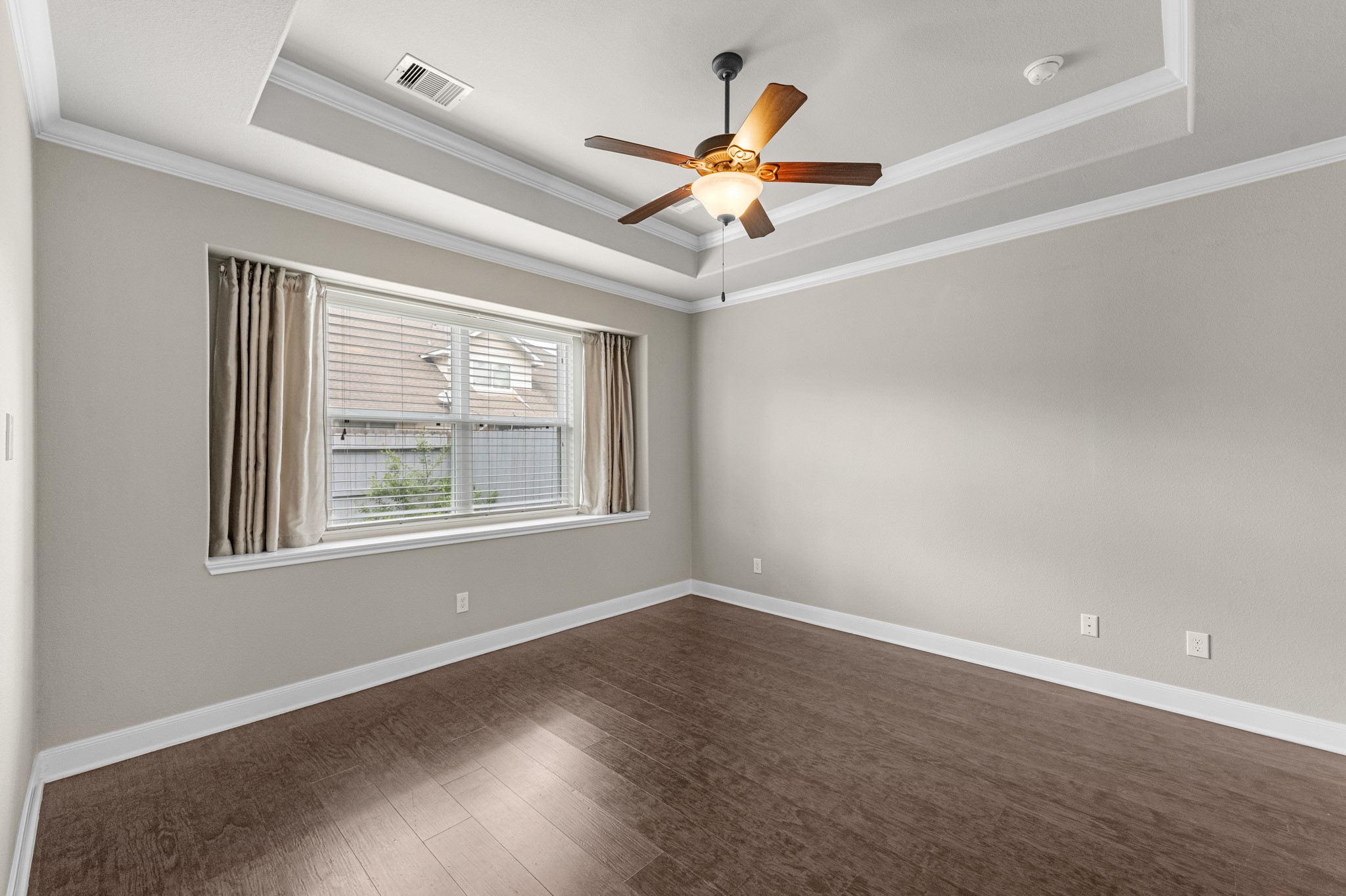 2034 Que Manor Drive Property Photo 13