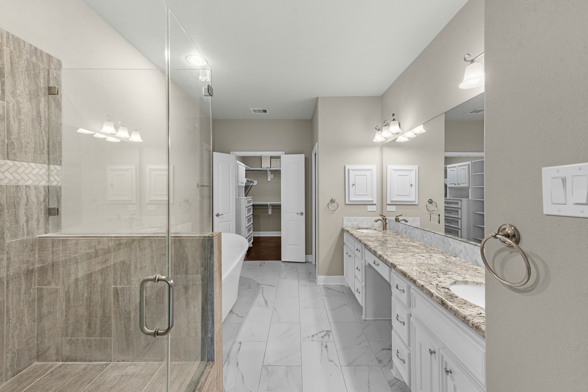 2034 Que Manor Drive Property Photo 15