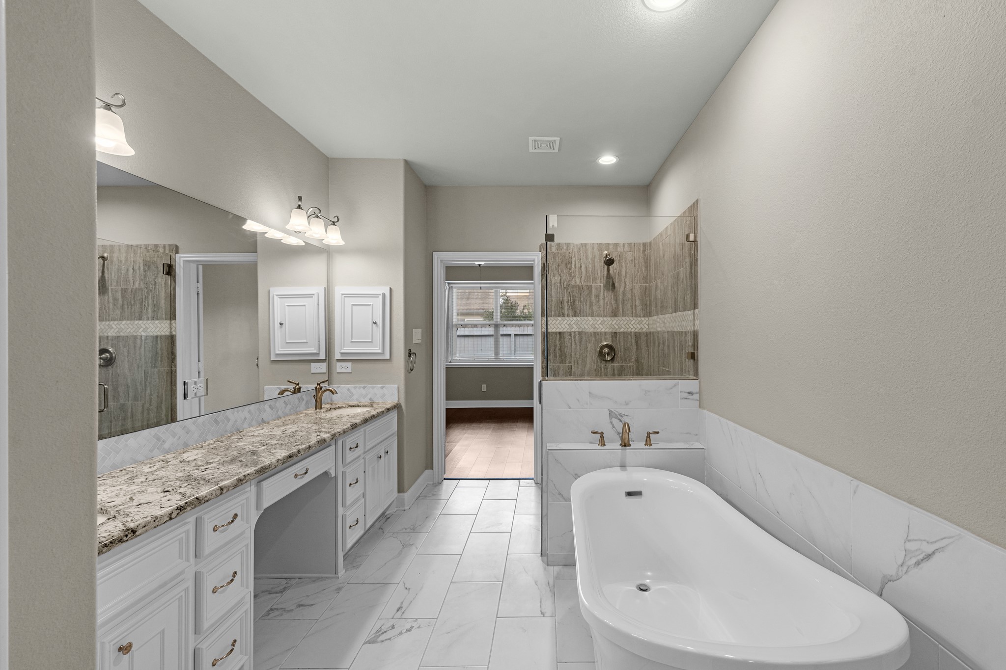2034 Que Manor Drive Property Photo 17