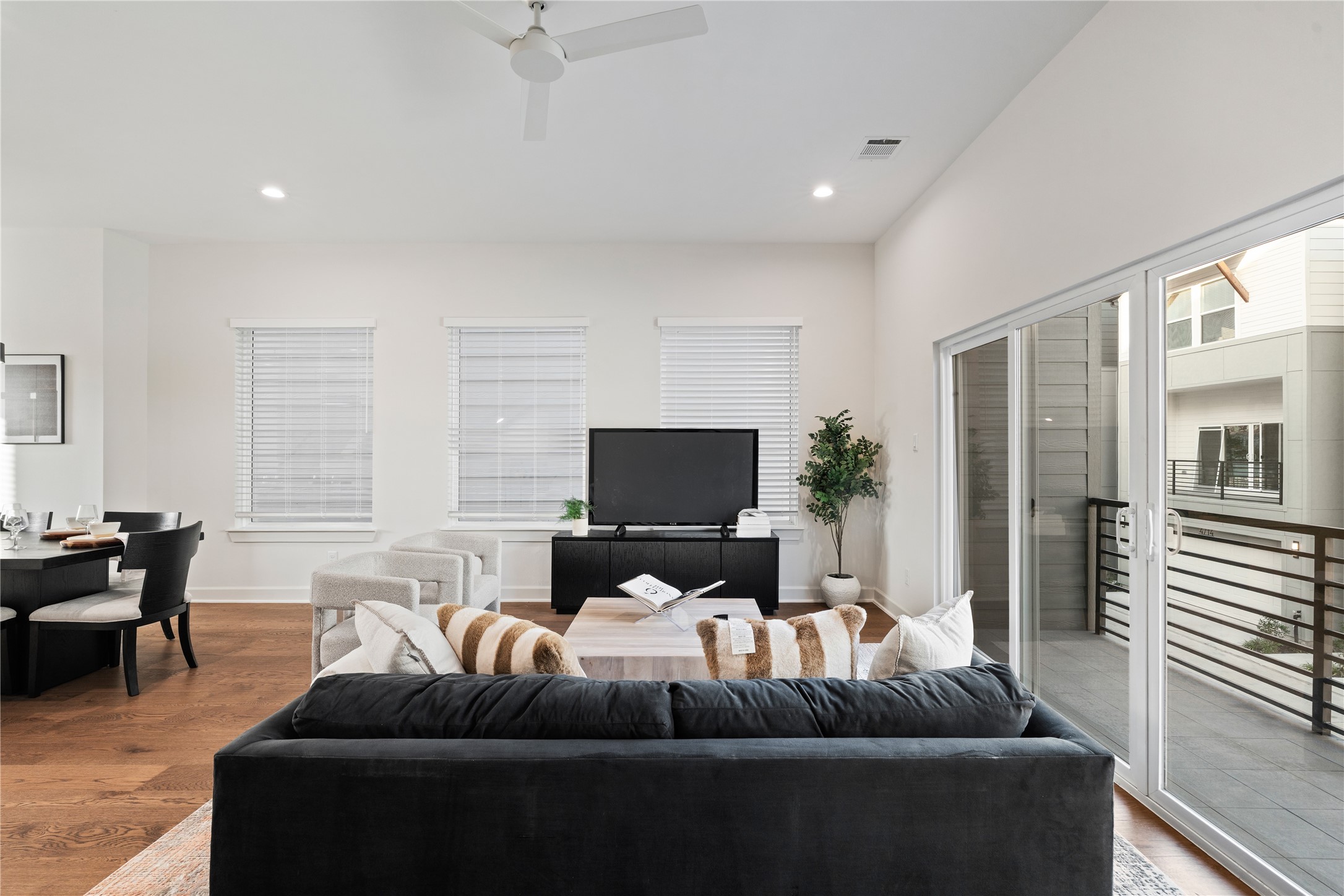4710 Moving Meadows Drive Property Photo 15