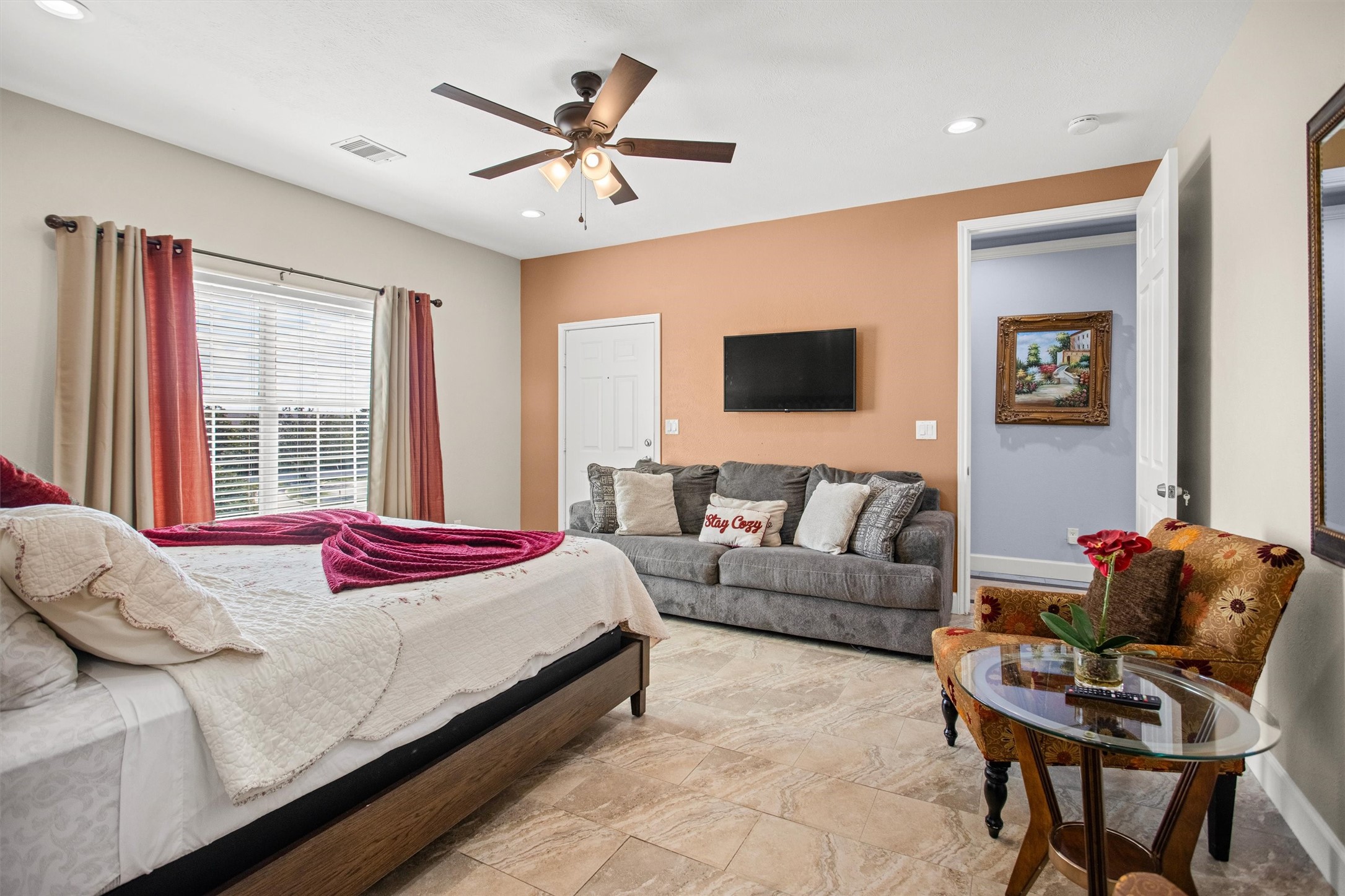 7039 Kingston Cove Lane 310 Property Photo 6