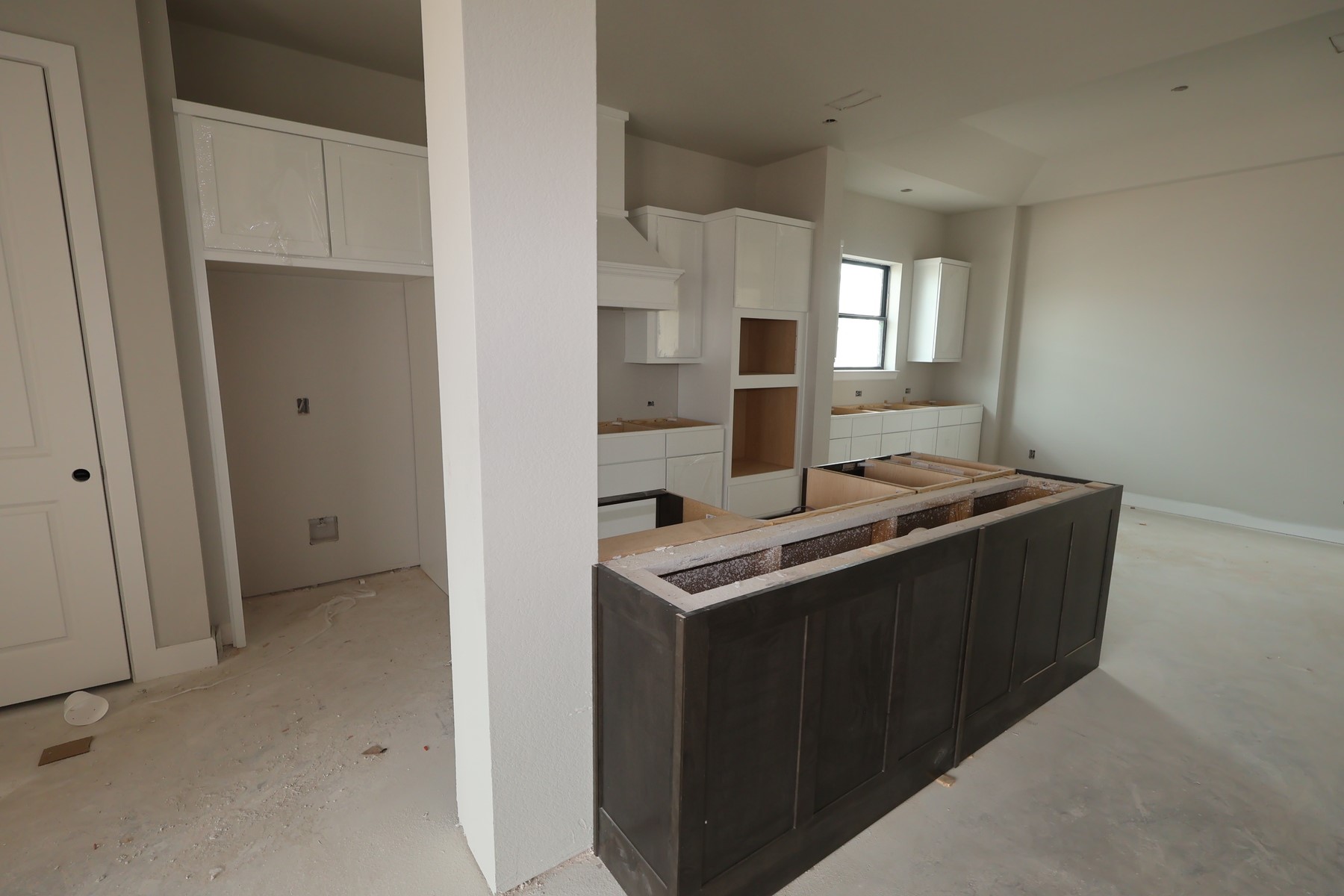 7739 Blue Heron Drive Property Photo 7