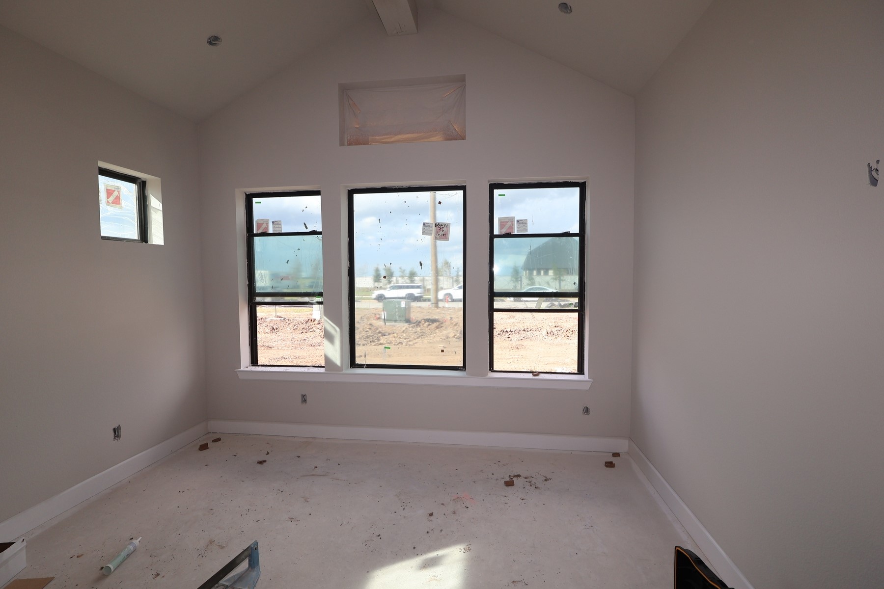 7739 Blue Heron Drive Property Photo 9