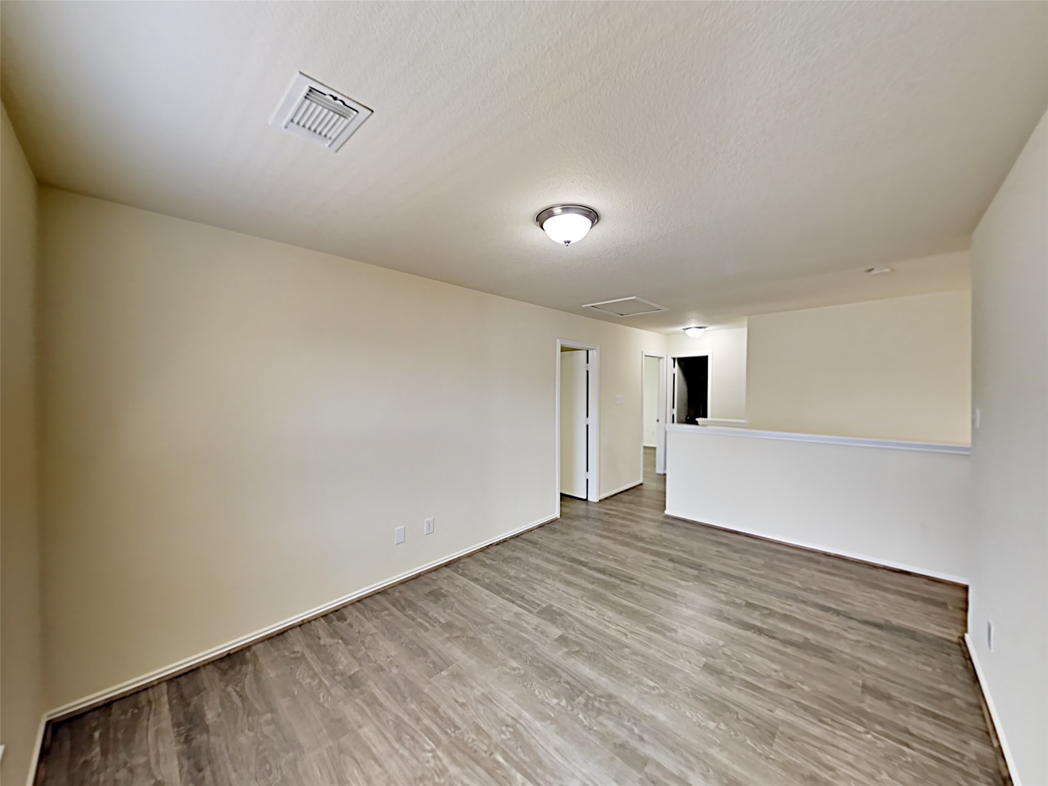12402 Grossmount Drive Property Photo 6