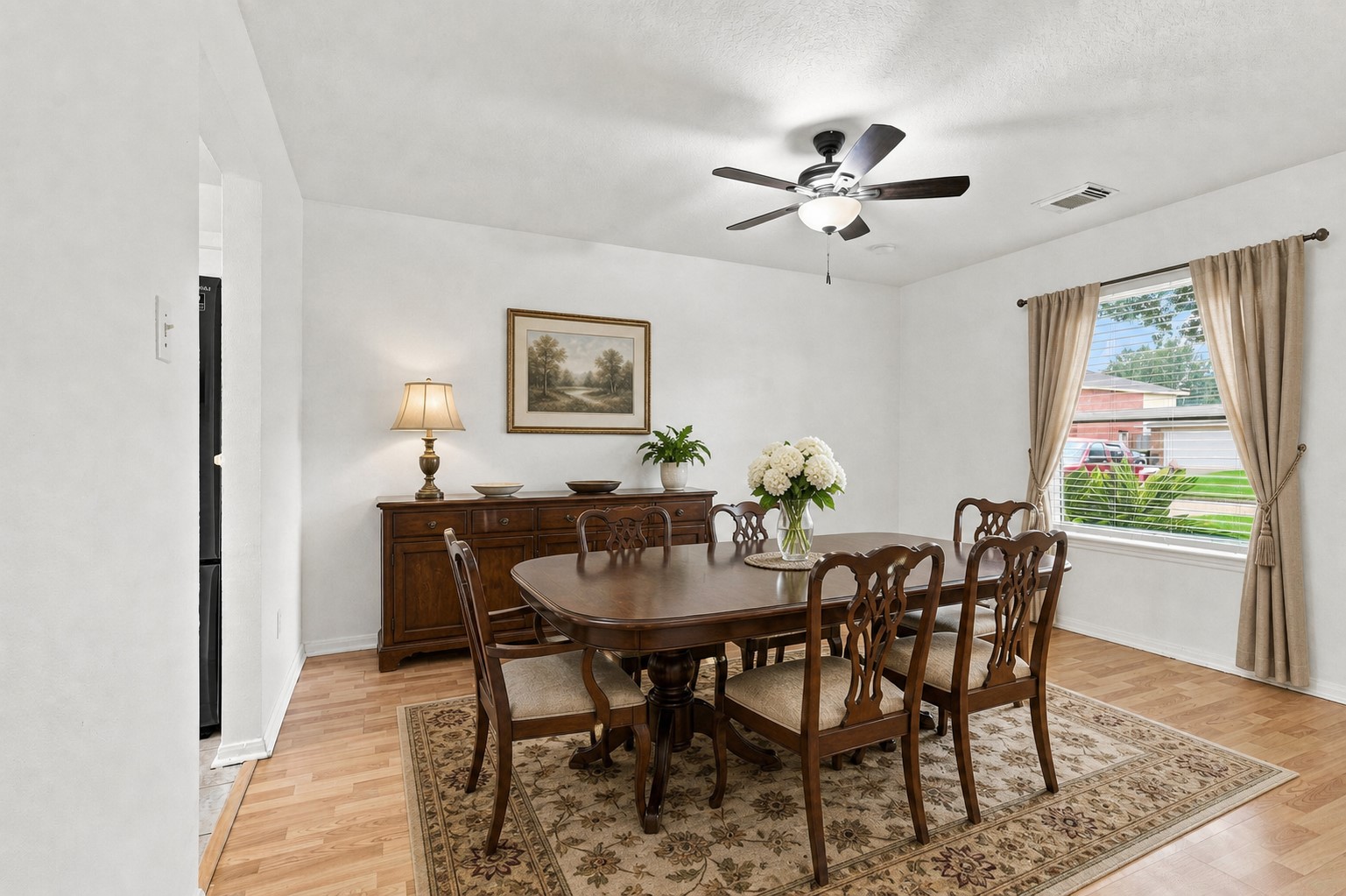18722 Wonder Land Way Property Photo 9