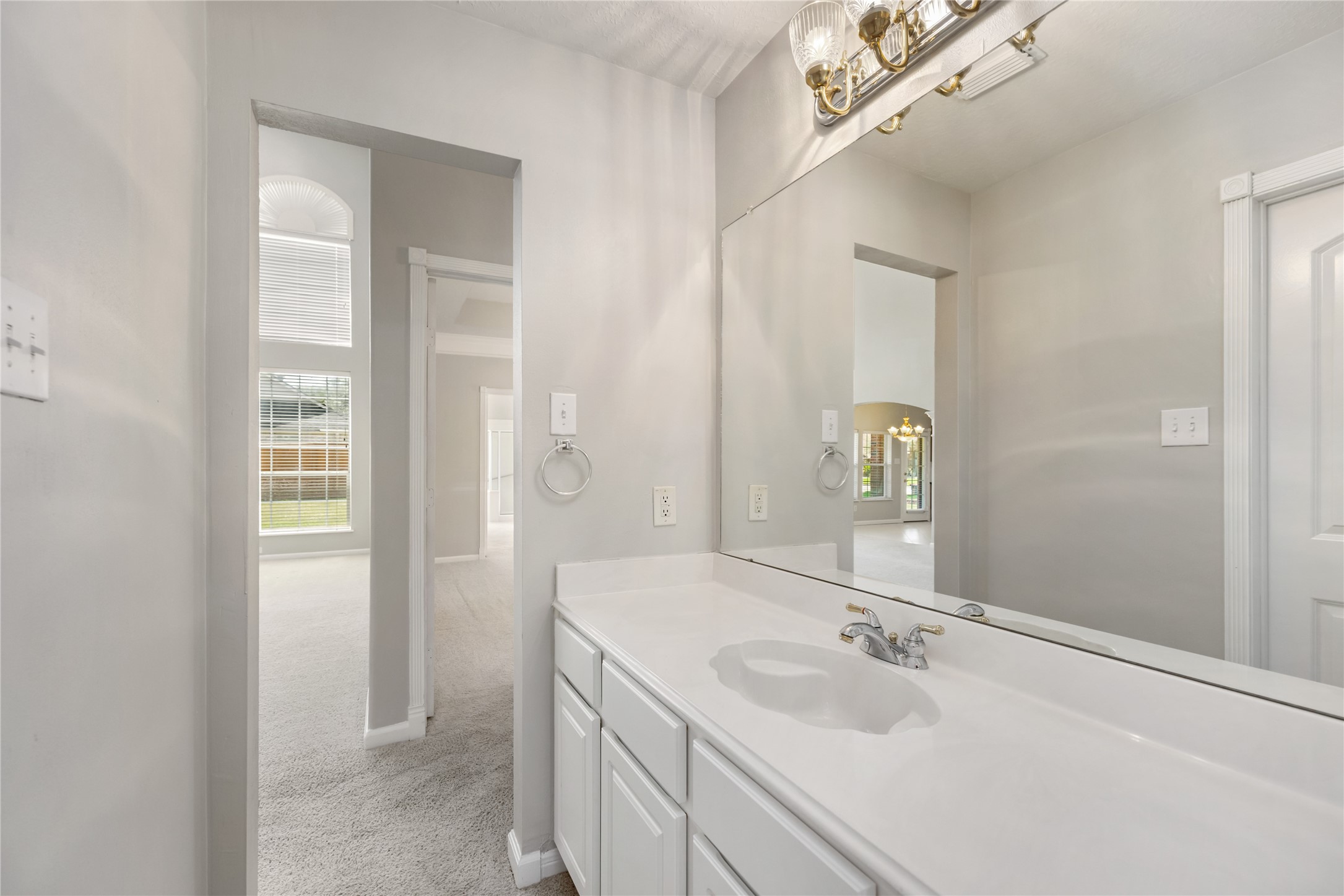 3123 Wilshire Lane Property Photo 8
