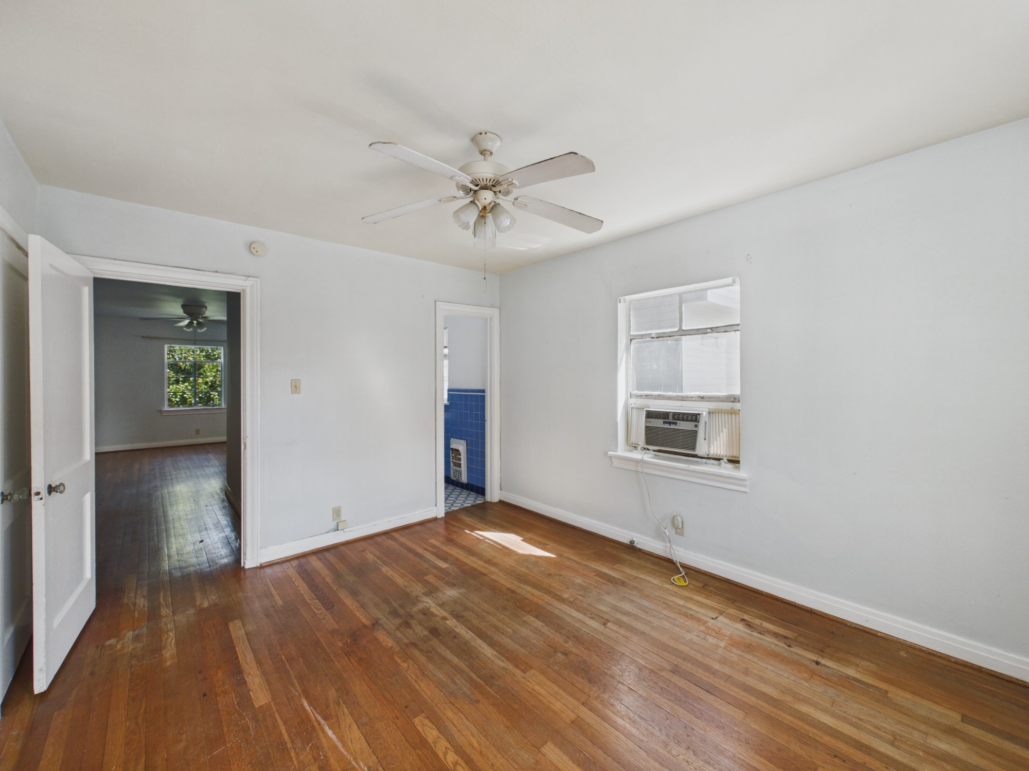 1823 W Main Street 3 Property Photo 10