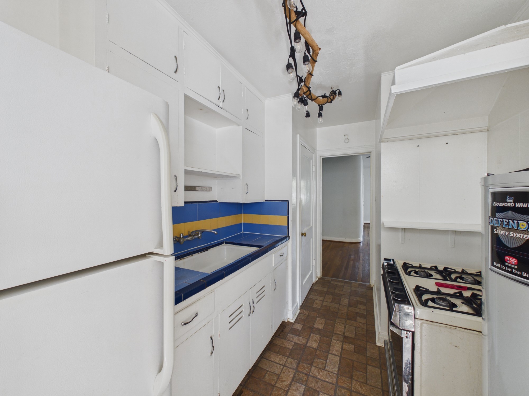 1823 W Main Street 3 Property Photo 14