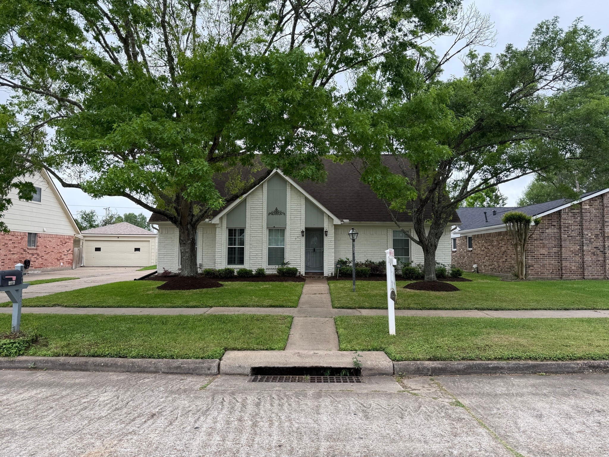1727 Eastfield Drive Property Photo
