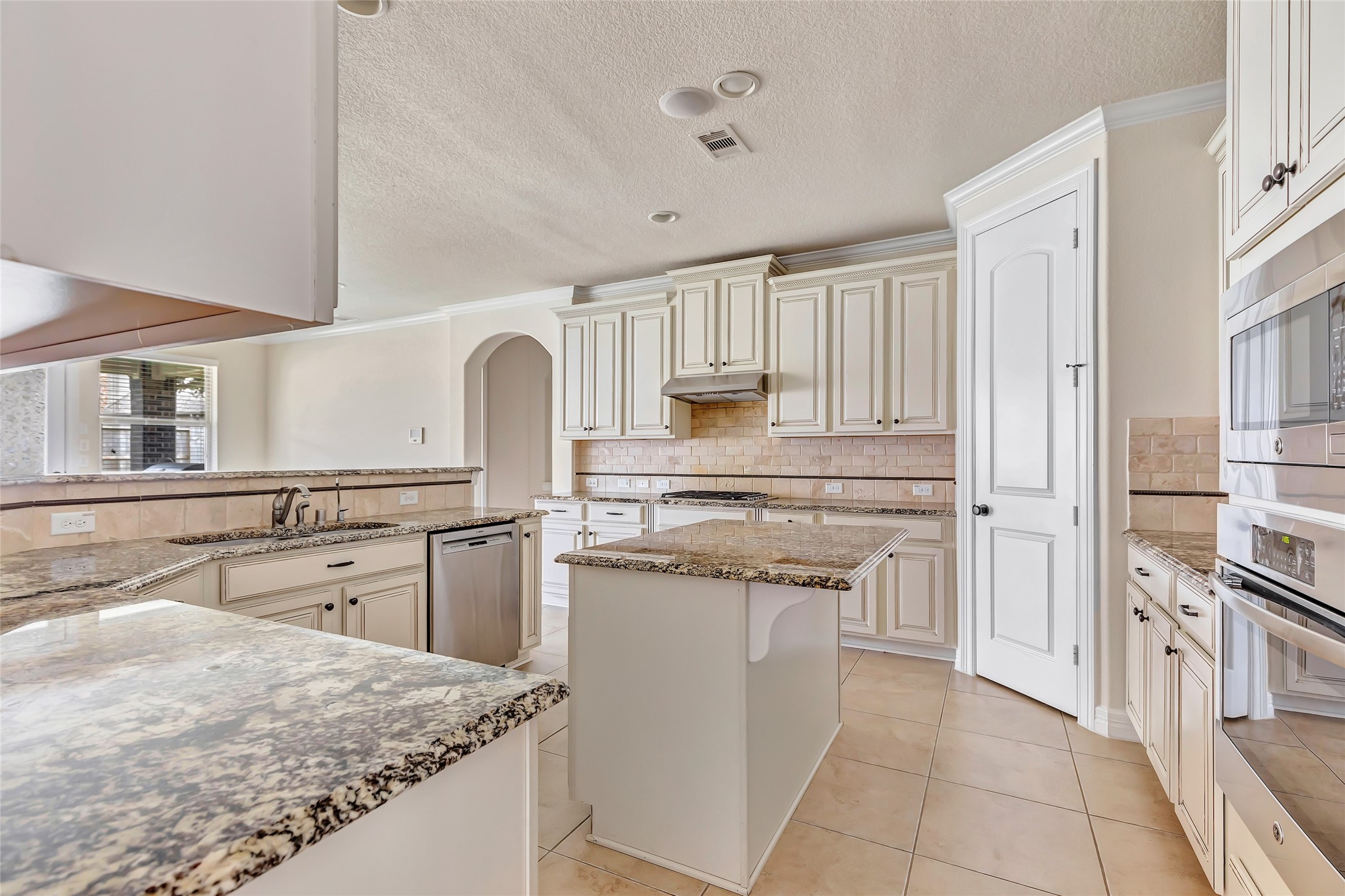 13006 Freemont Peak Lane Property Photo 18