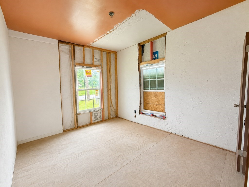 445 & 455 Bonner St Property Photo 4