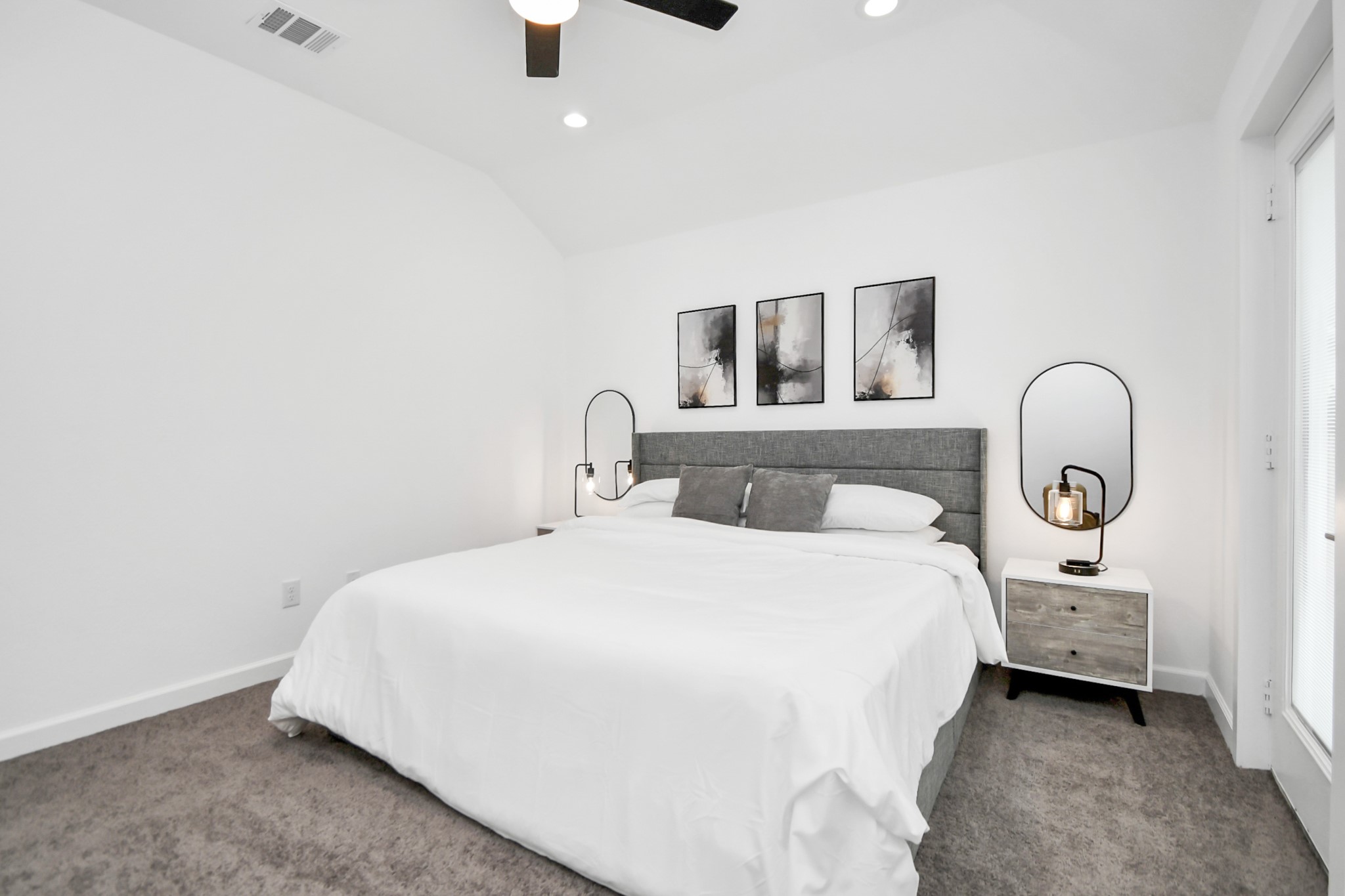 5125 Chennault Street A/b Property Photo 10