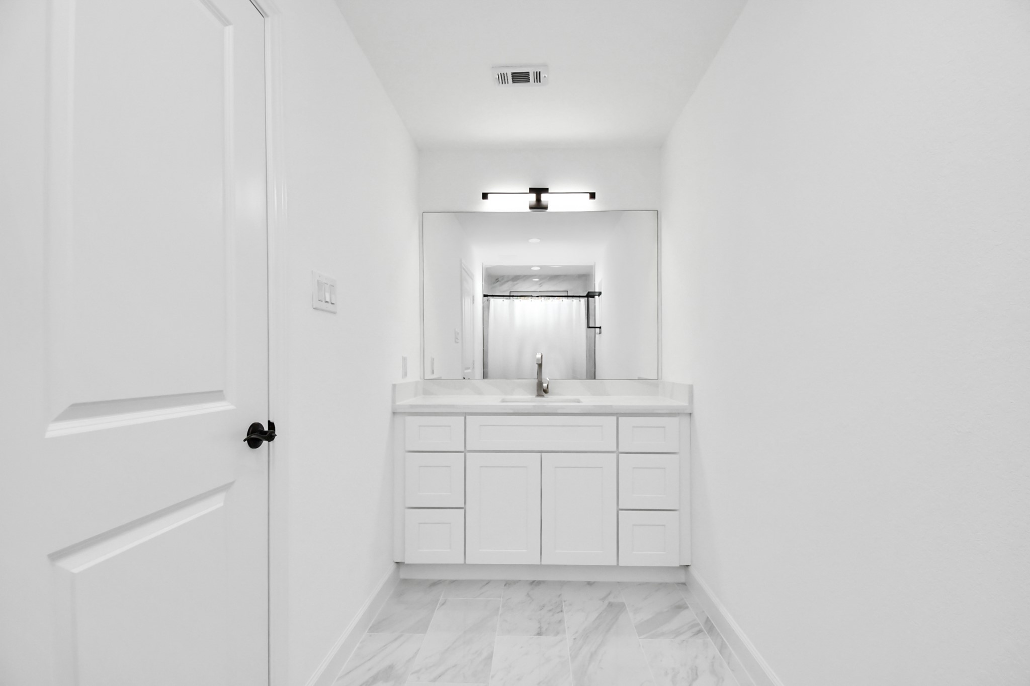 5125 Chennault Street A/b Property Photo 31