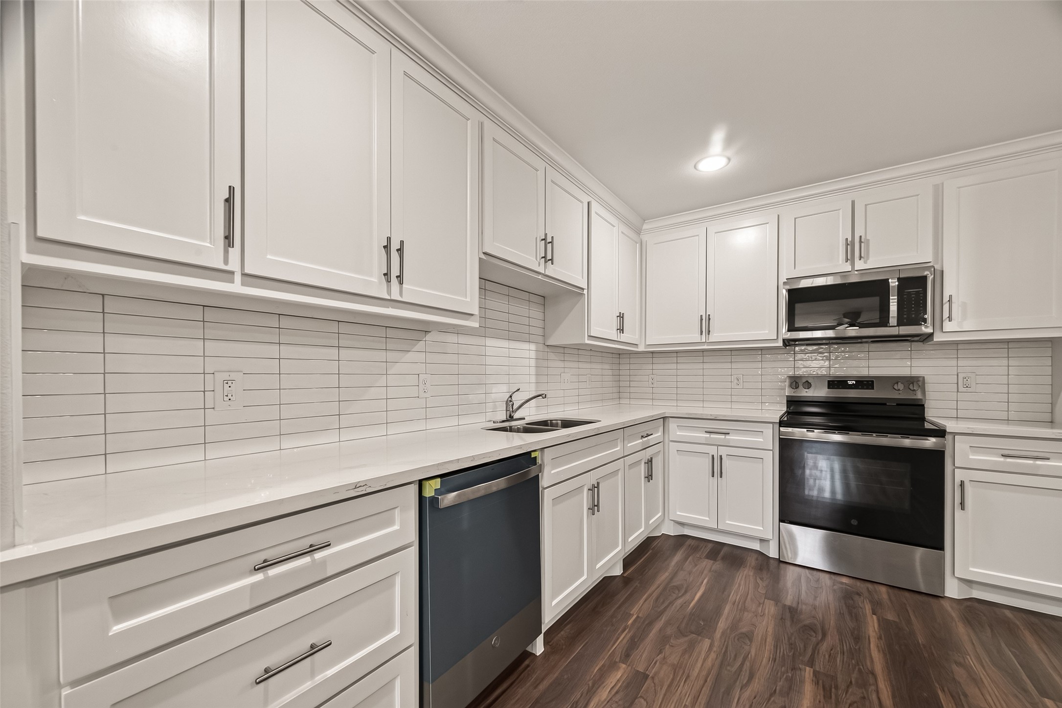 7412 S Hall Street Property Photo 12