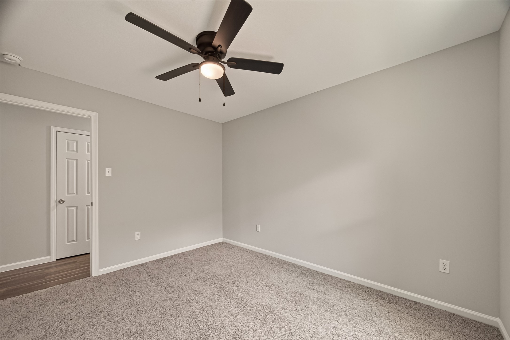 7412 S Hall Street Property Photo 20