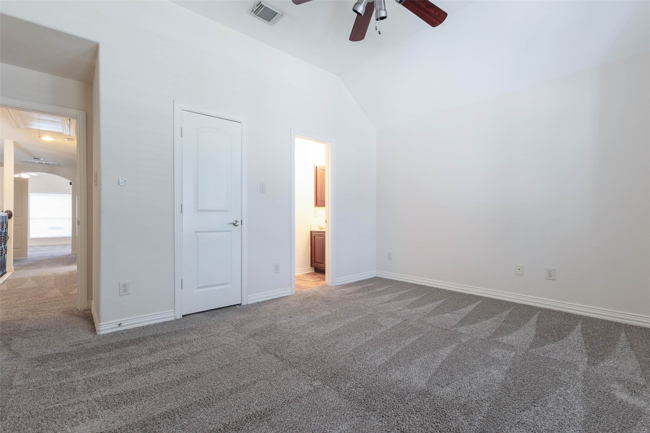 4023 Portofino Court Property Photo 10