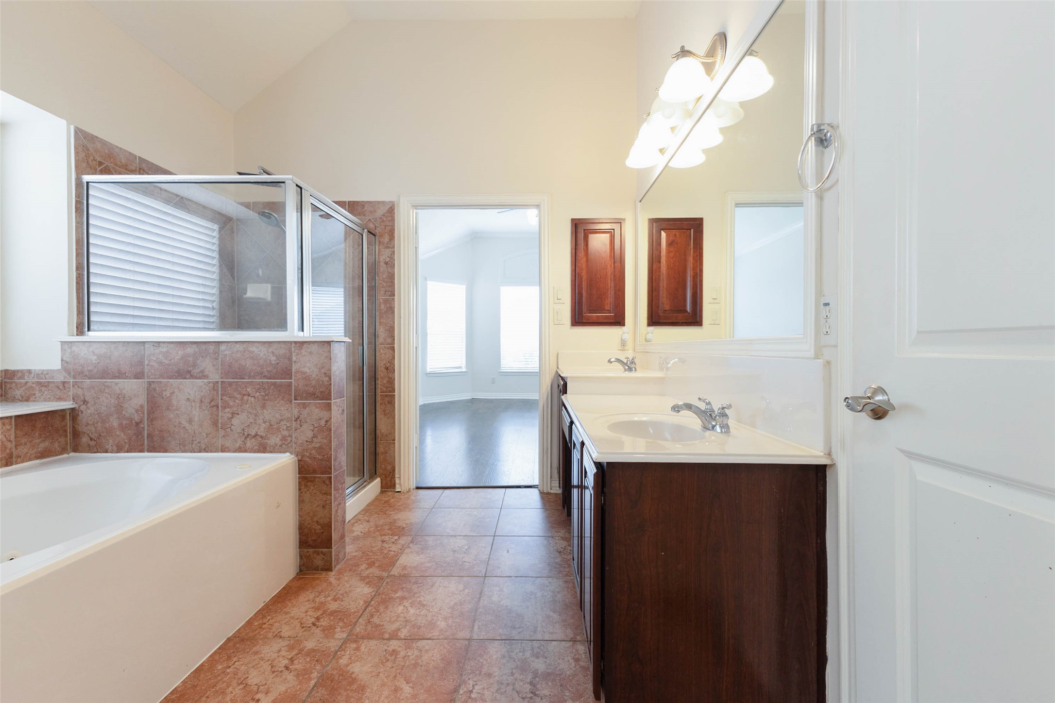 4023 Portofino Court Property Photo 15
