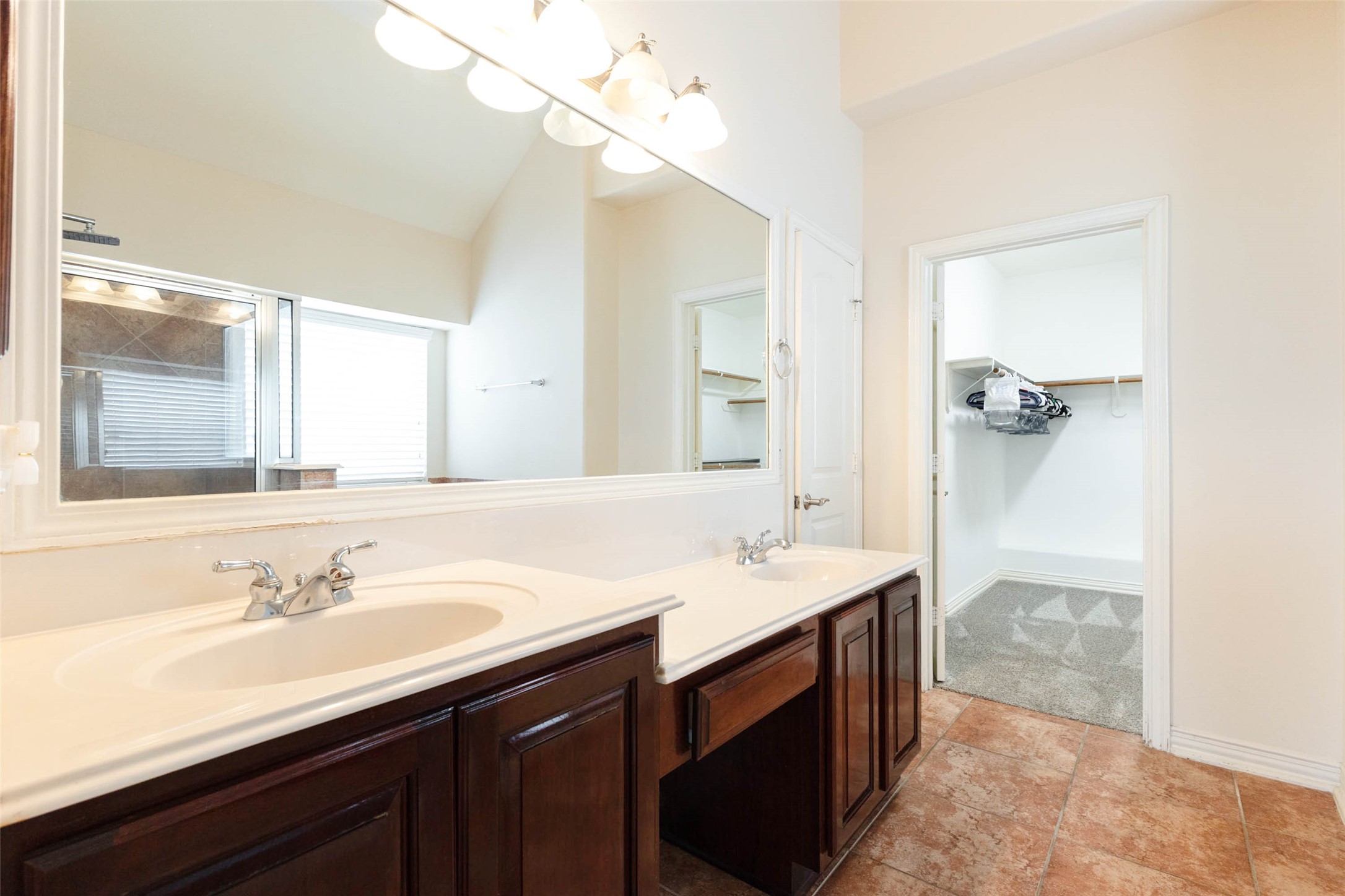 4023 Portofino Court Property Photo 16