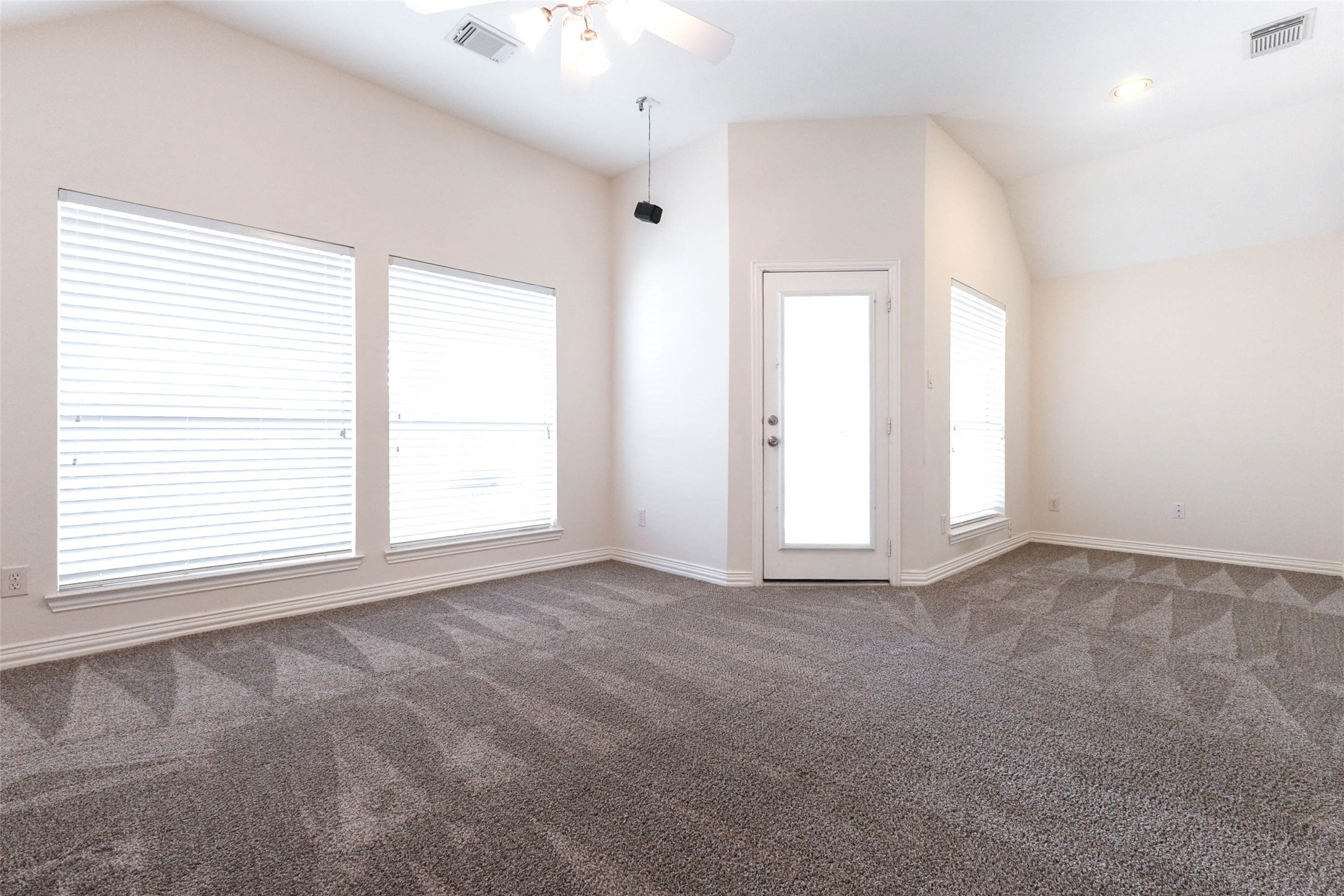 4023 Portofino Court Property Photo 20