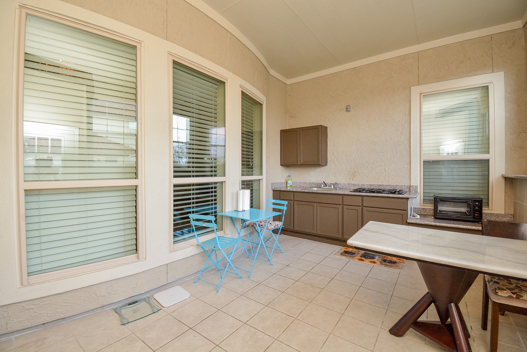 6302 Kennedy Hills Court Property Photo 7
