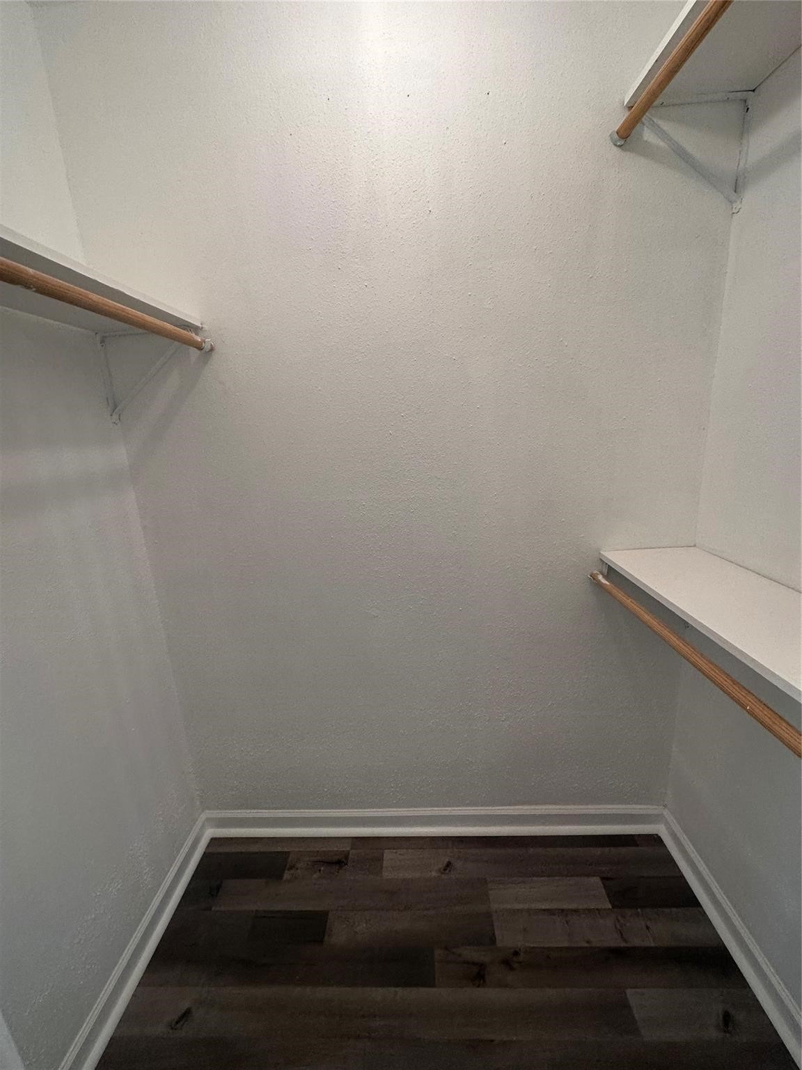 2814 S Bartell Drive 13 Property Photo 6