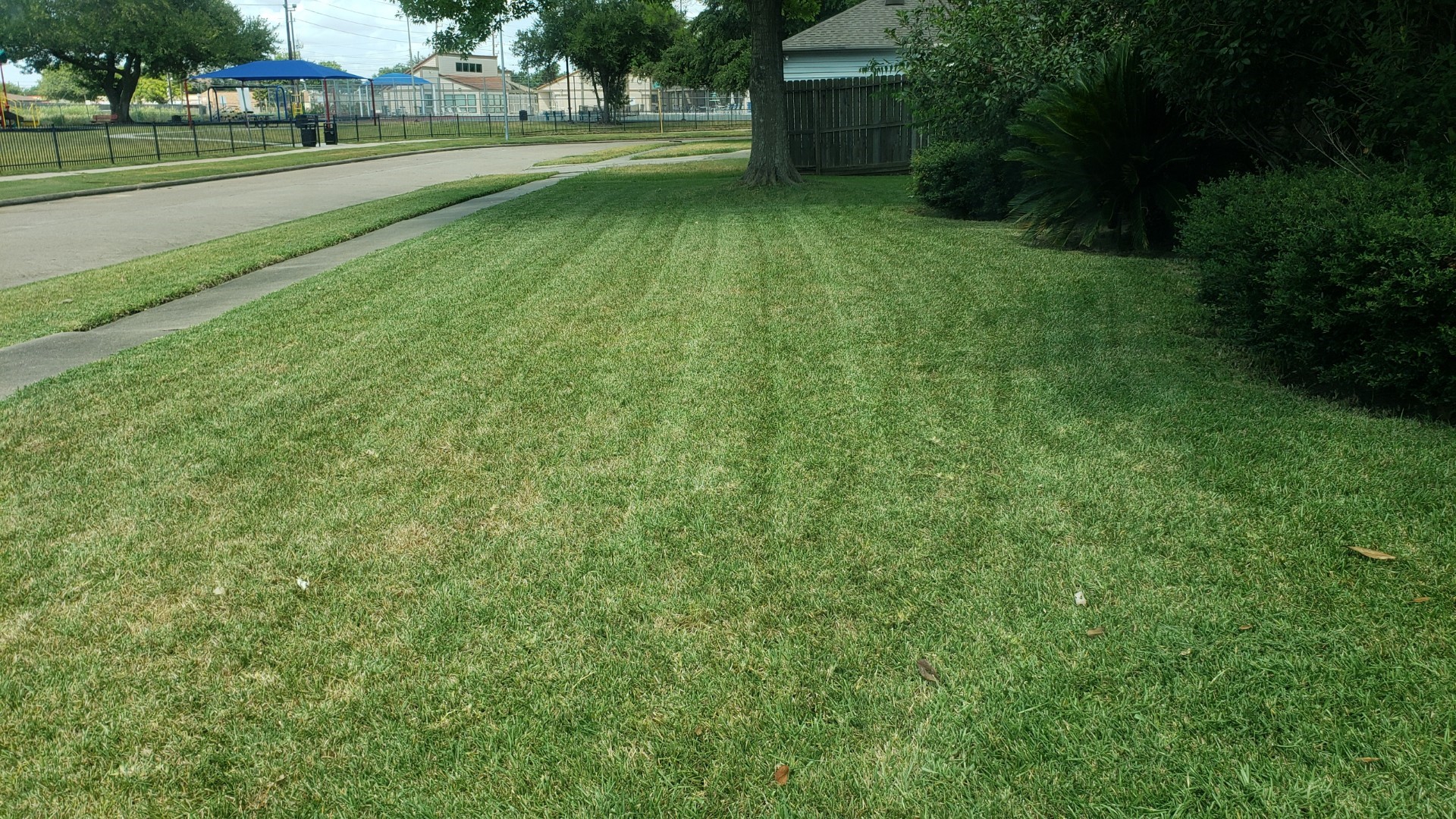 15526 Rio Plaza Drive Property Photo 4