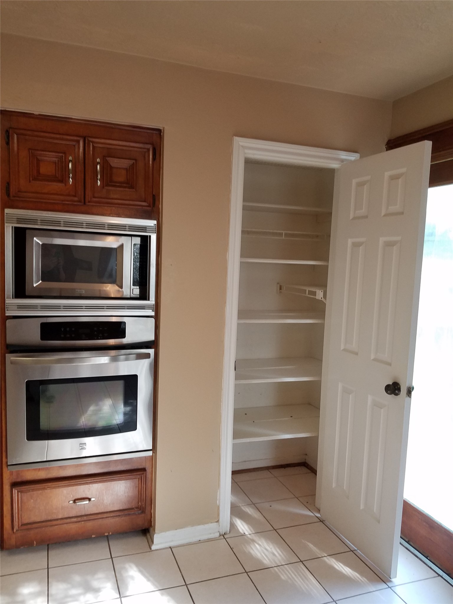 15526 Rio Plaza Drive Property Photo 19