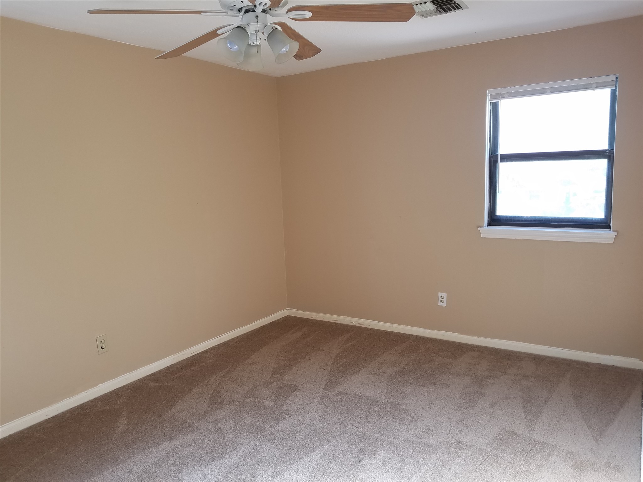 15526 Rio Plaza Drive Property Photo 29