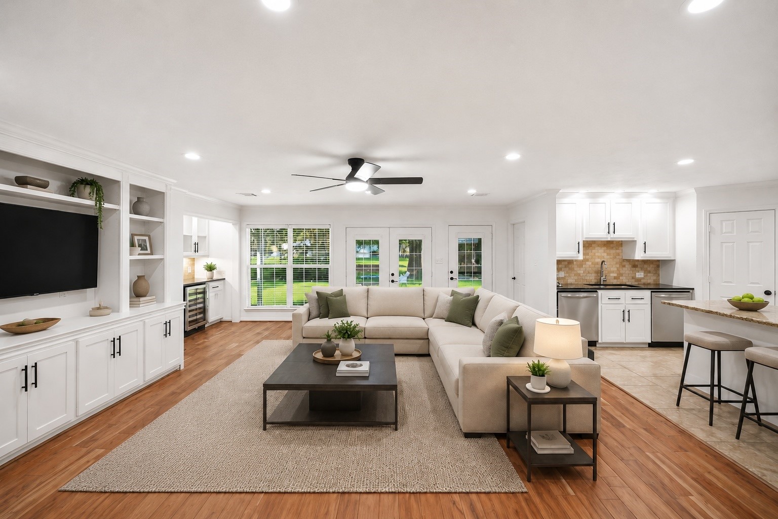 17123 Crooked Oak Drive Property Photo 9