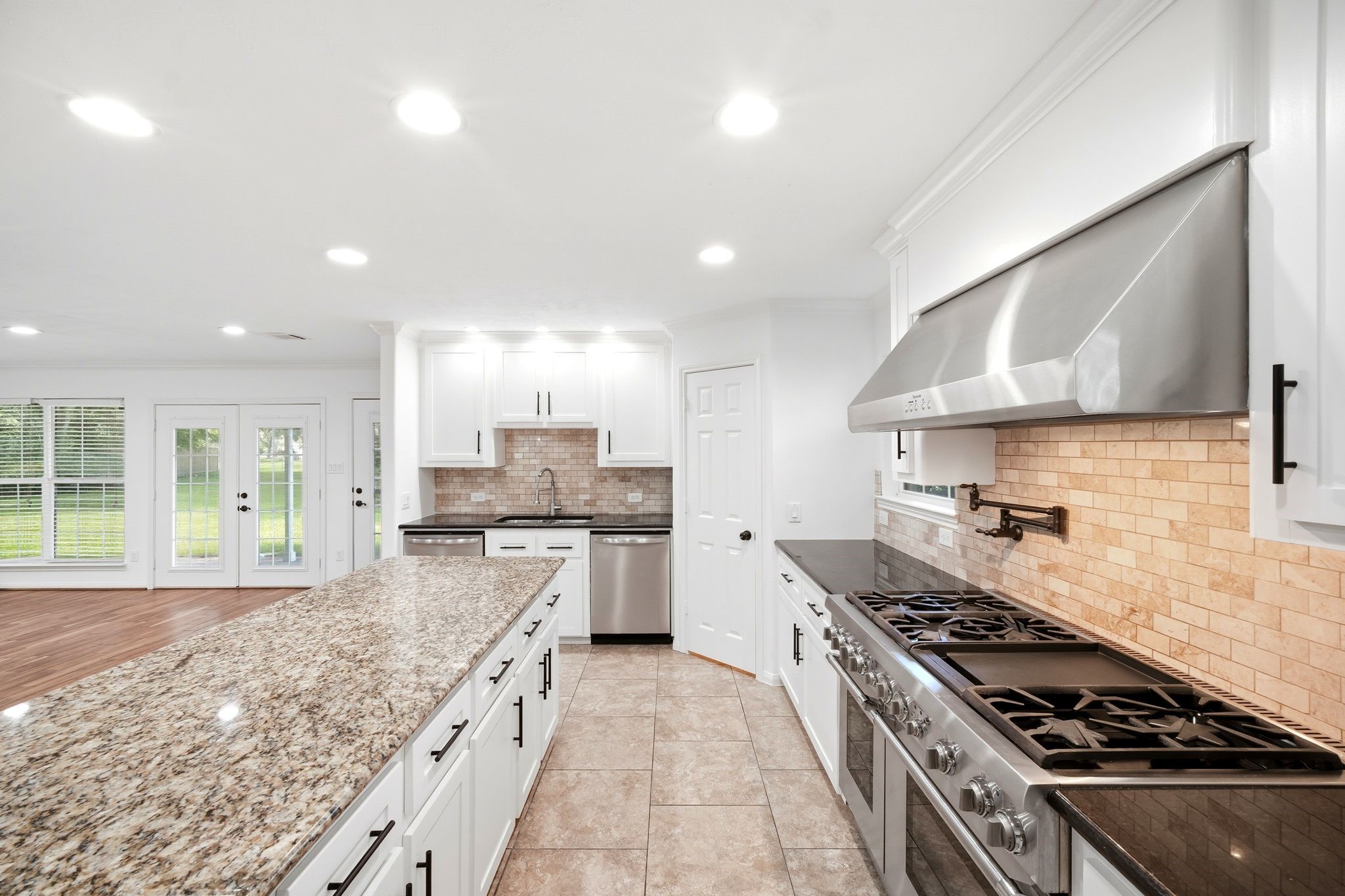 17123 Crooked Oak Drive Property Photo 15