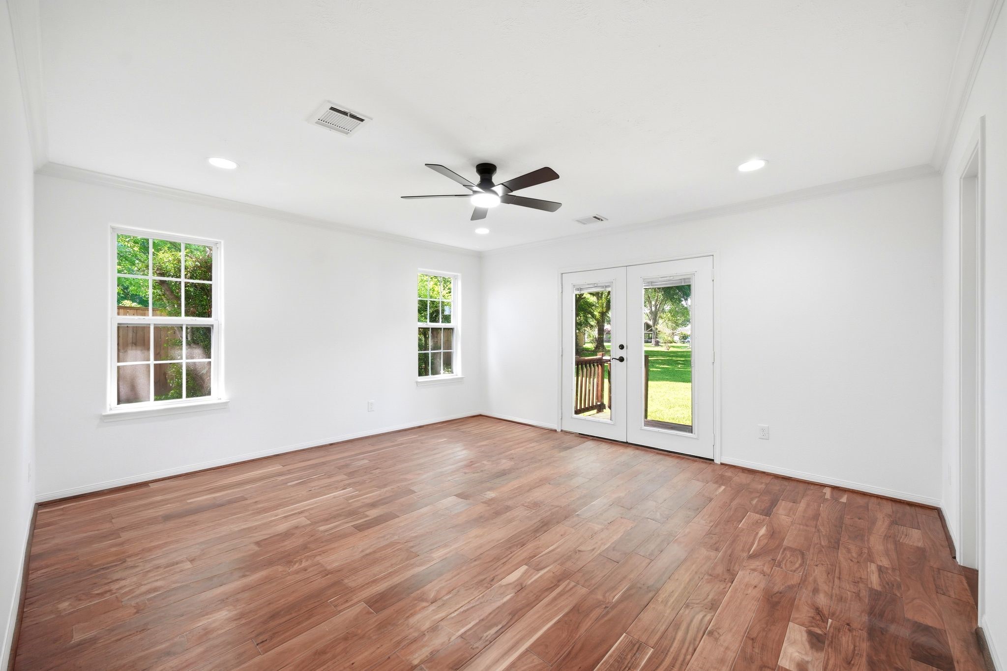 17123 Crooked Oak Drive Property Photo 18