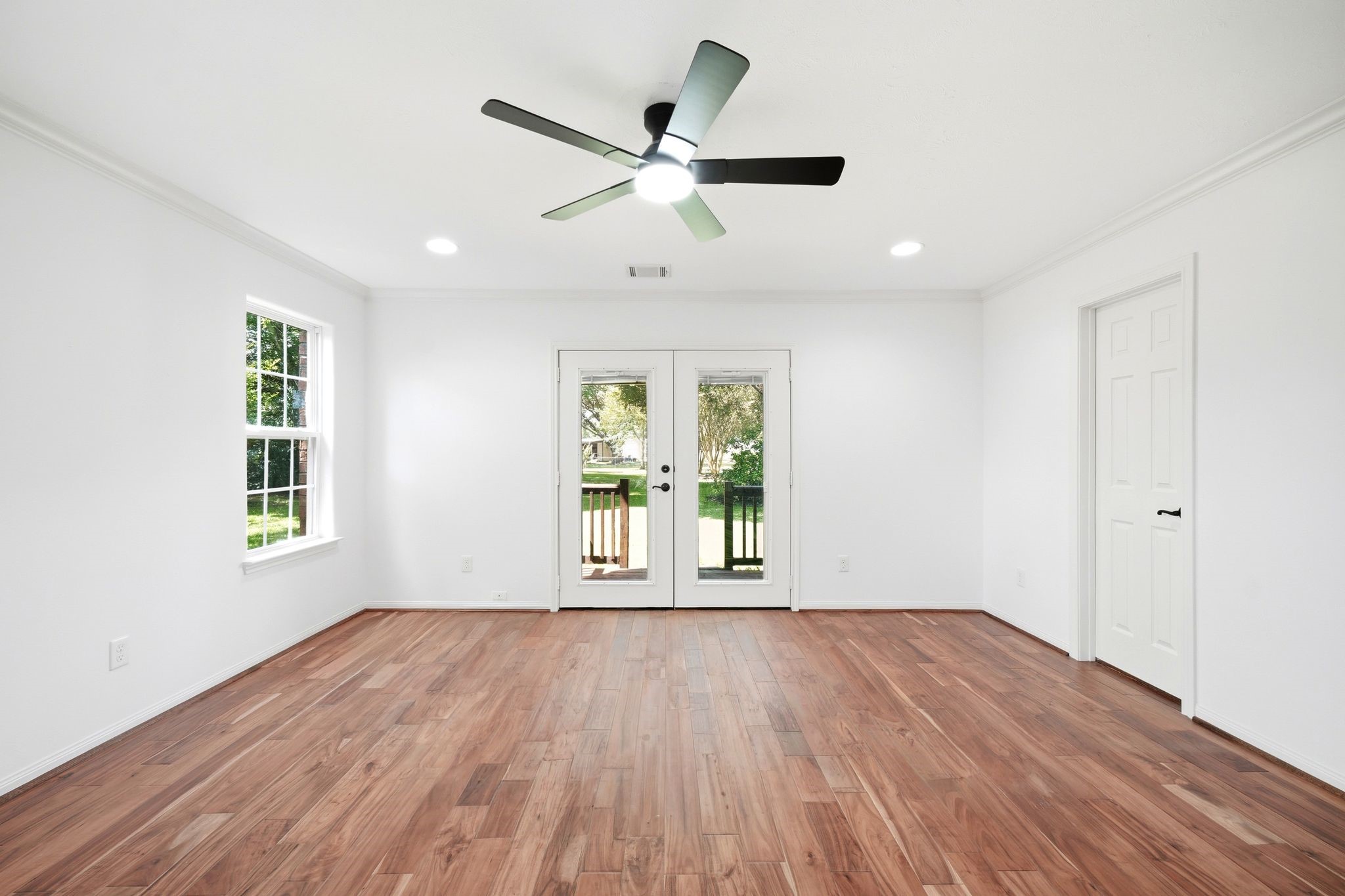 17123 Crooked Oak Drive Property Photo 20