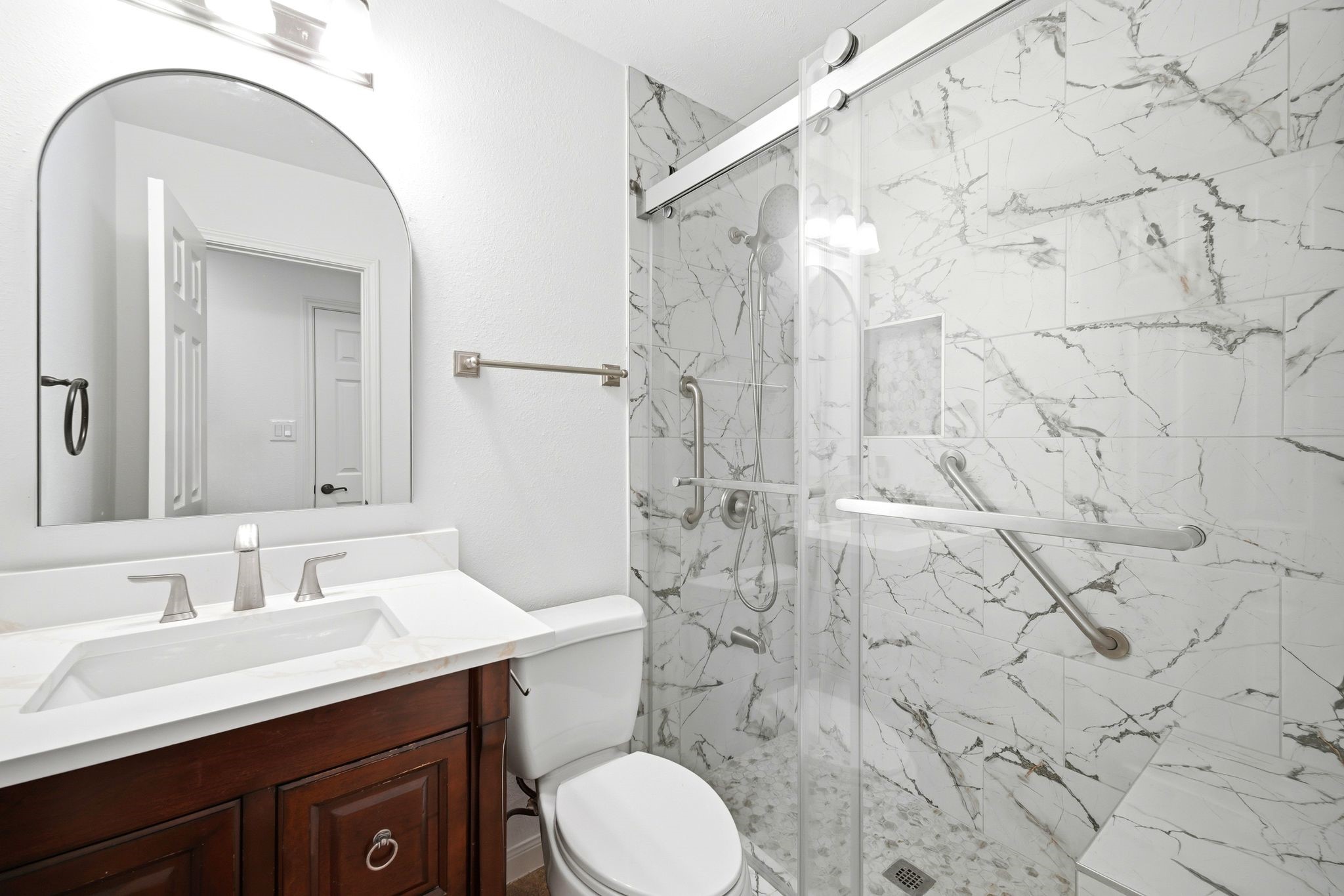 17123 Crooked Oak Drive Property Photo 25