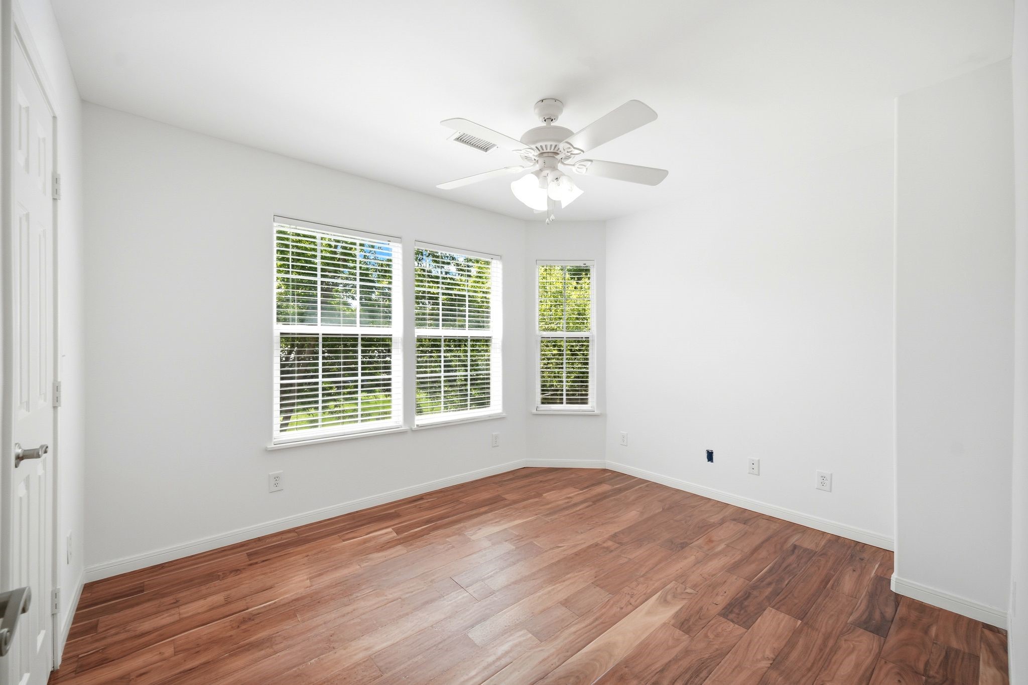 17123 Crooked Oak Drive Property Photo 31