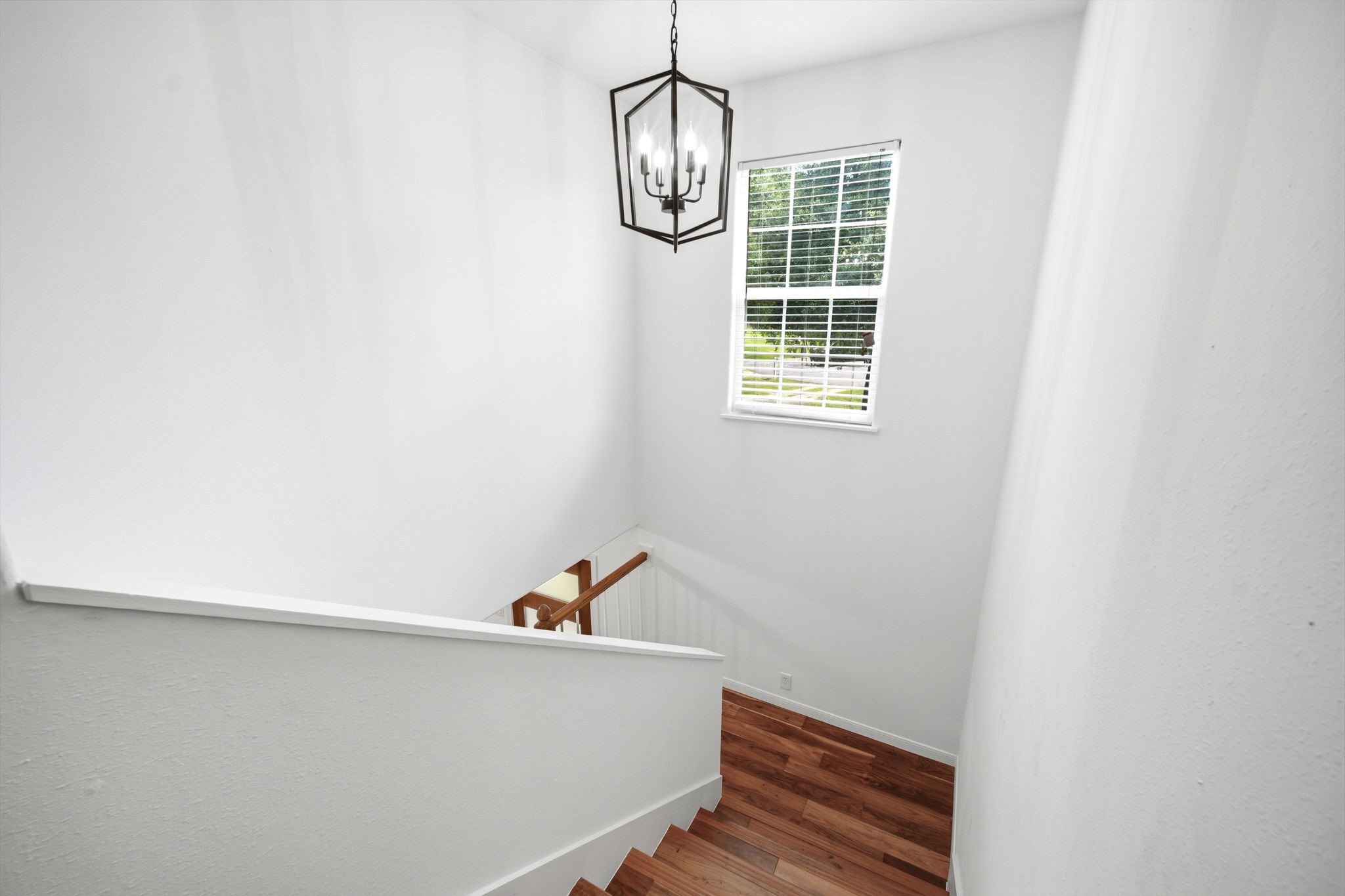 17123 Crooked Oak Drive Property Photo 34