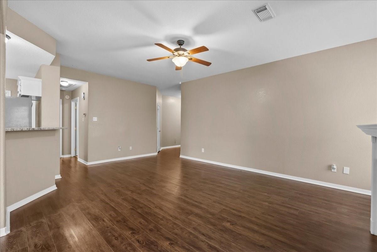 111 Jamestown Avenue Property Photo 7