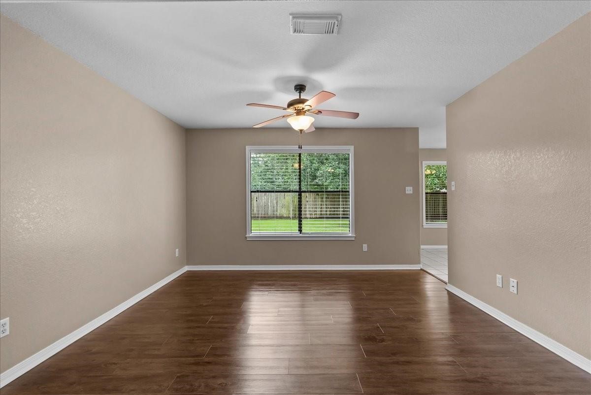 111 Jamestown Avenue Property Photo 8