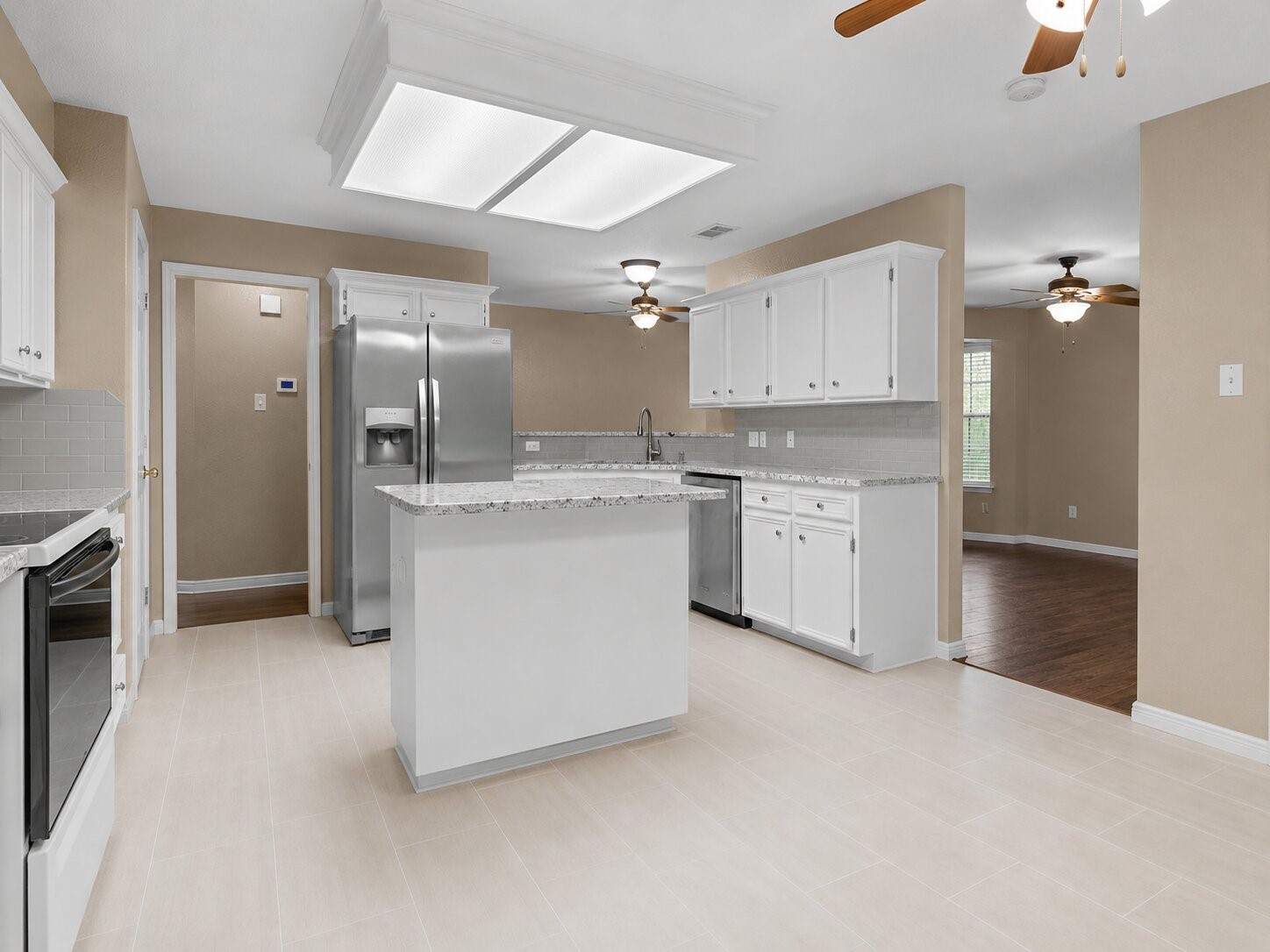 111 Jamestown Avenue Property Photo 15