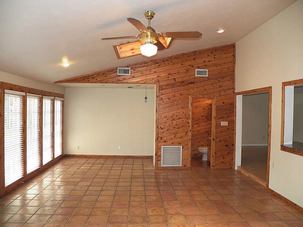 1844 Rollingwood Drive Property Photo 6