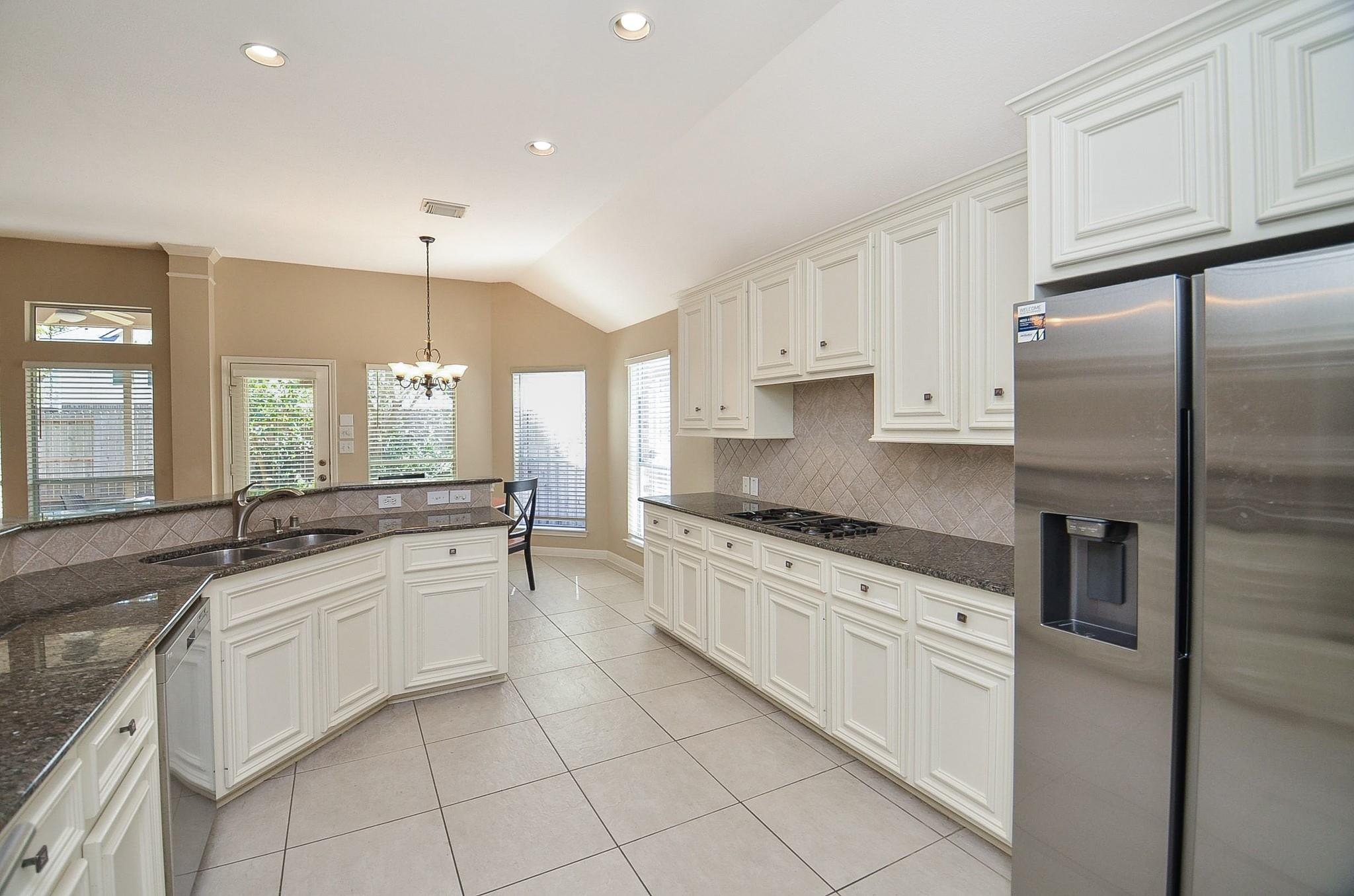 7310 Hickory Canyon Court, Humble Tx 77396 Property Photo 13