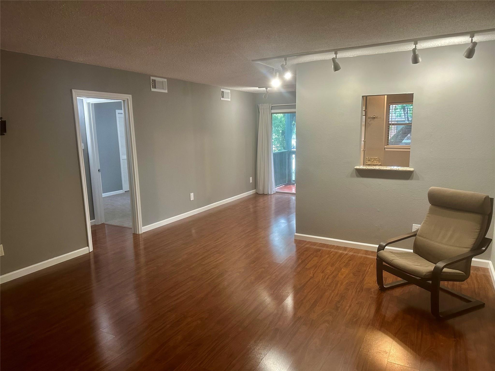 8245 Kingsbrook Road # 239, Houston Tx 77024 Property Photo 1