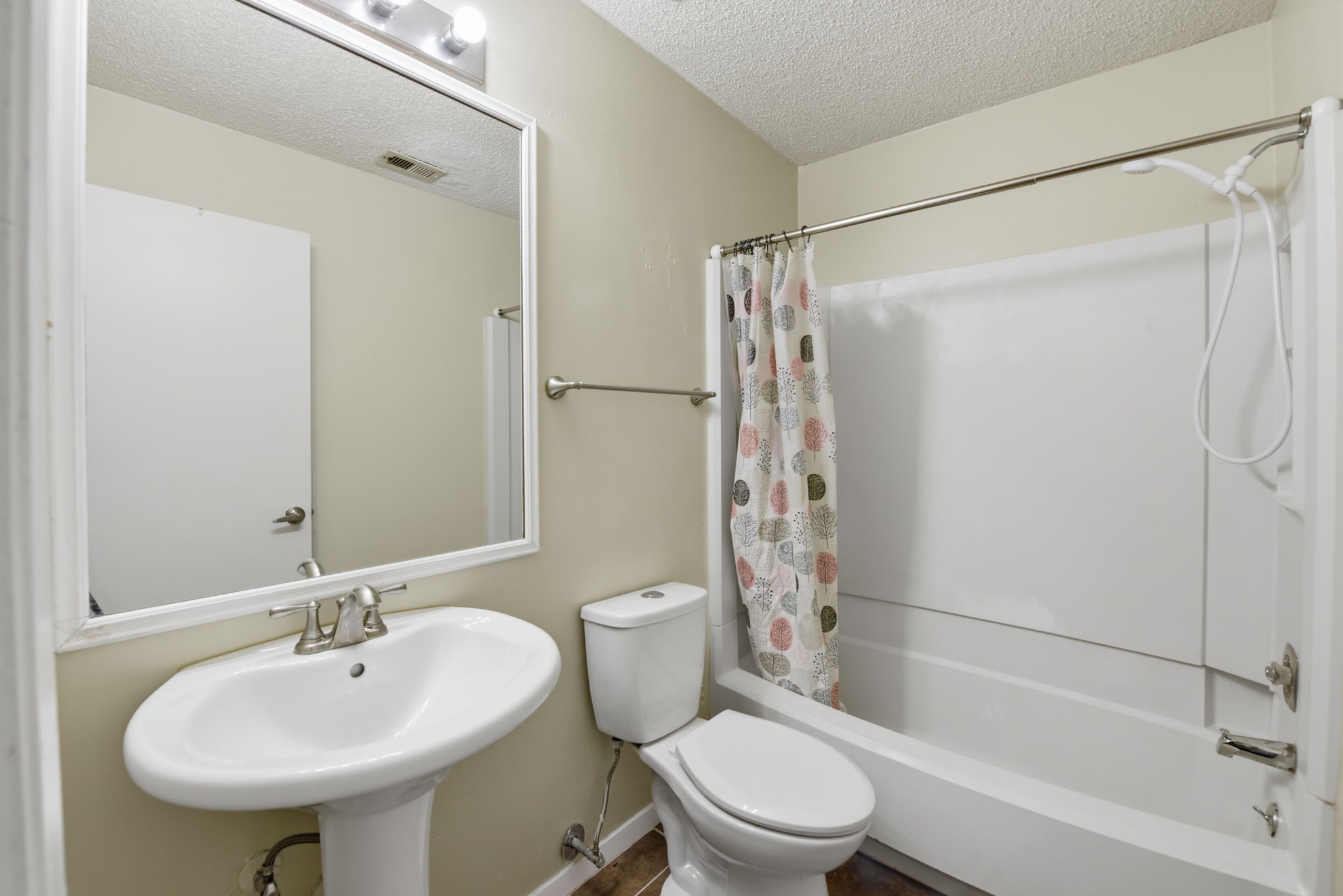 12027 Willow Trail Property Photo 10