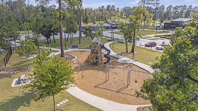 206 Liatris Court Property Photo 25
